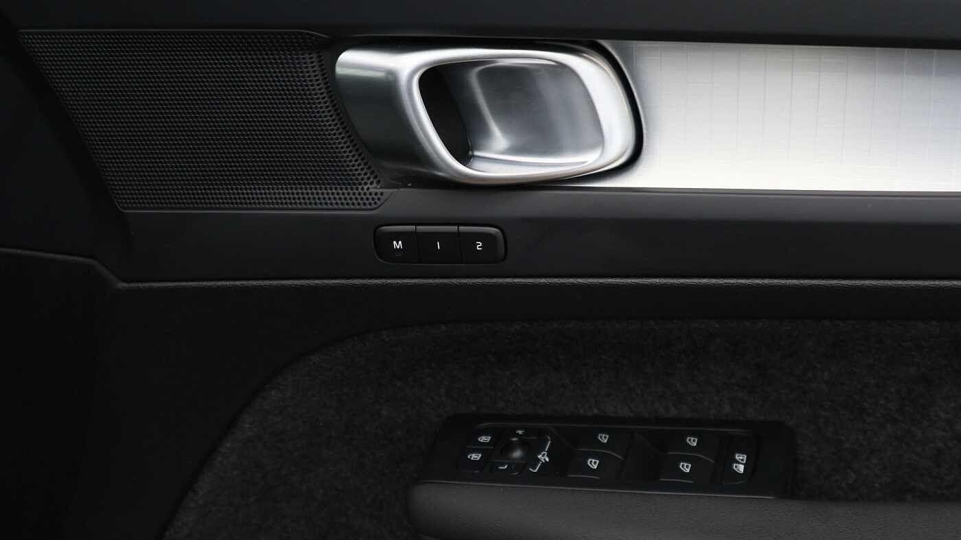 Volvo XC40 Image 18