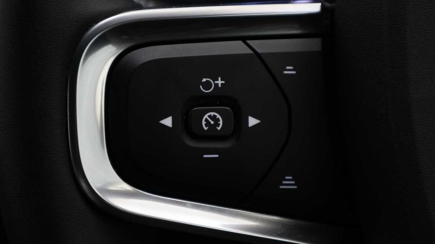 Volvo XC40 Image 21