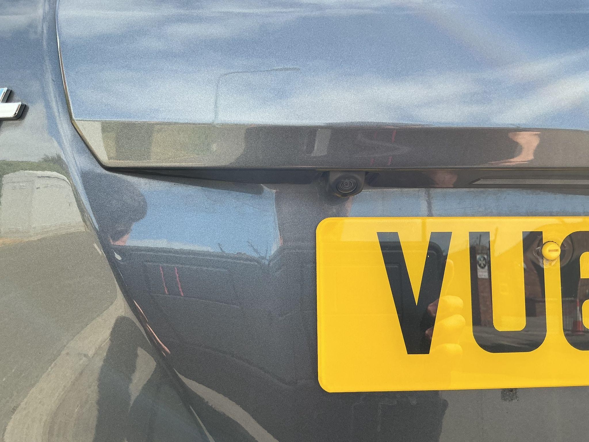 Toyota Prius+ Image 23