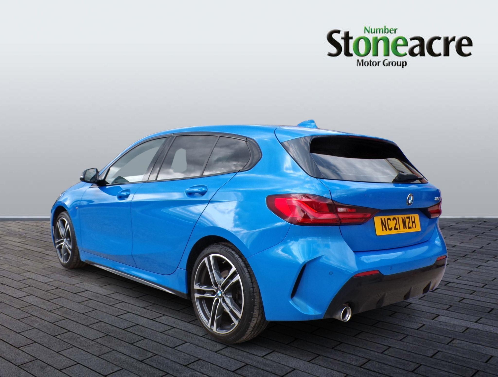 BMW 1 Series Image 4