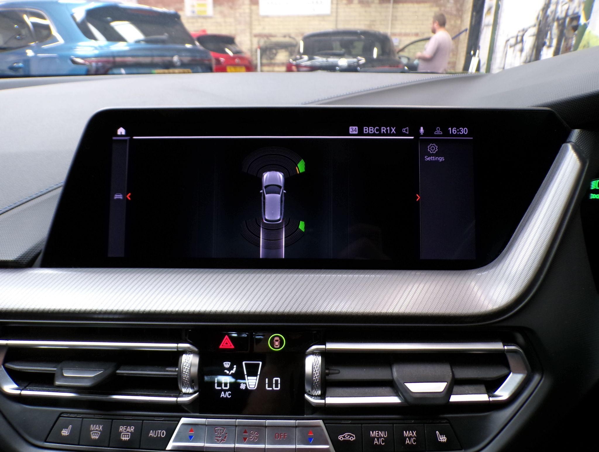 BMW 1 Series Image 18