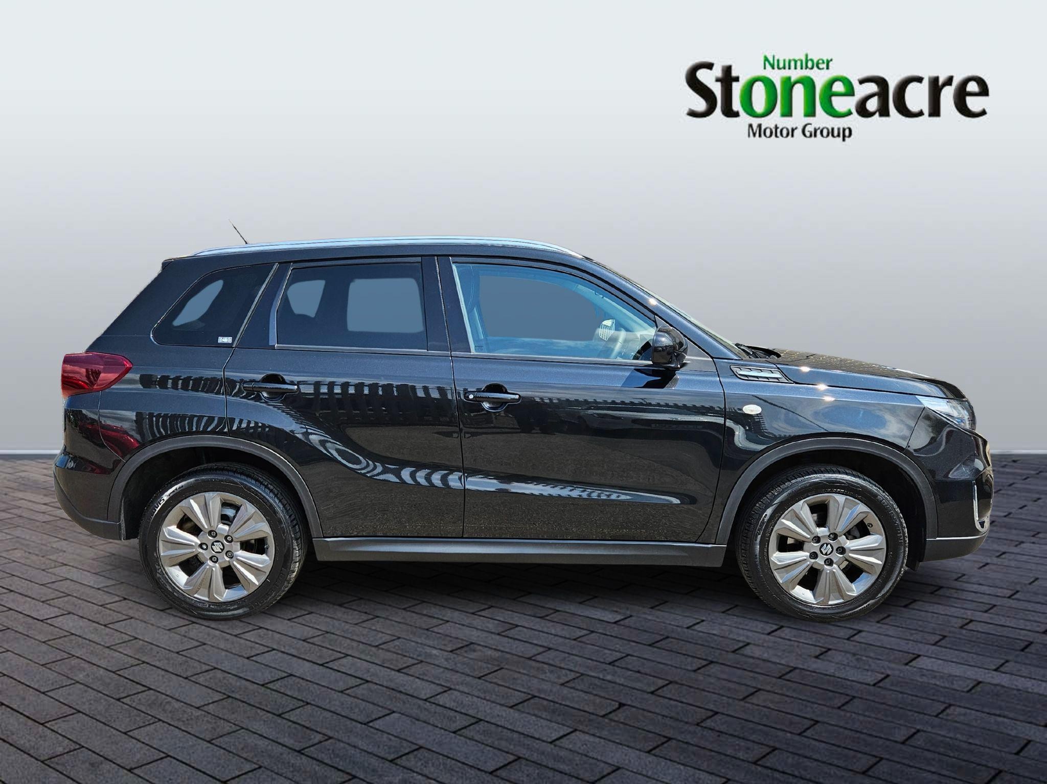 Suzuki Vitara Image 2