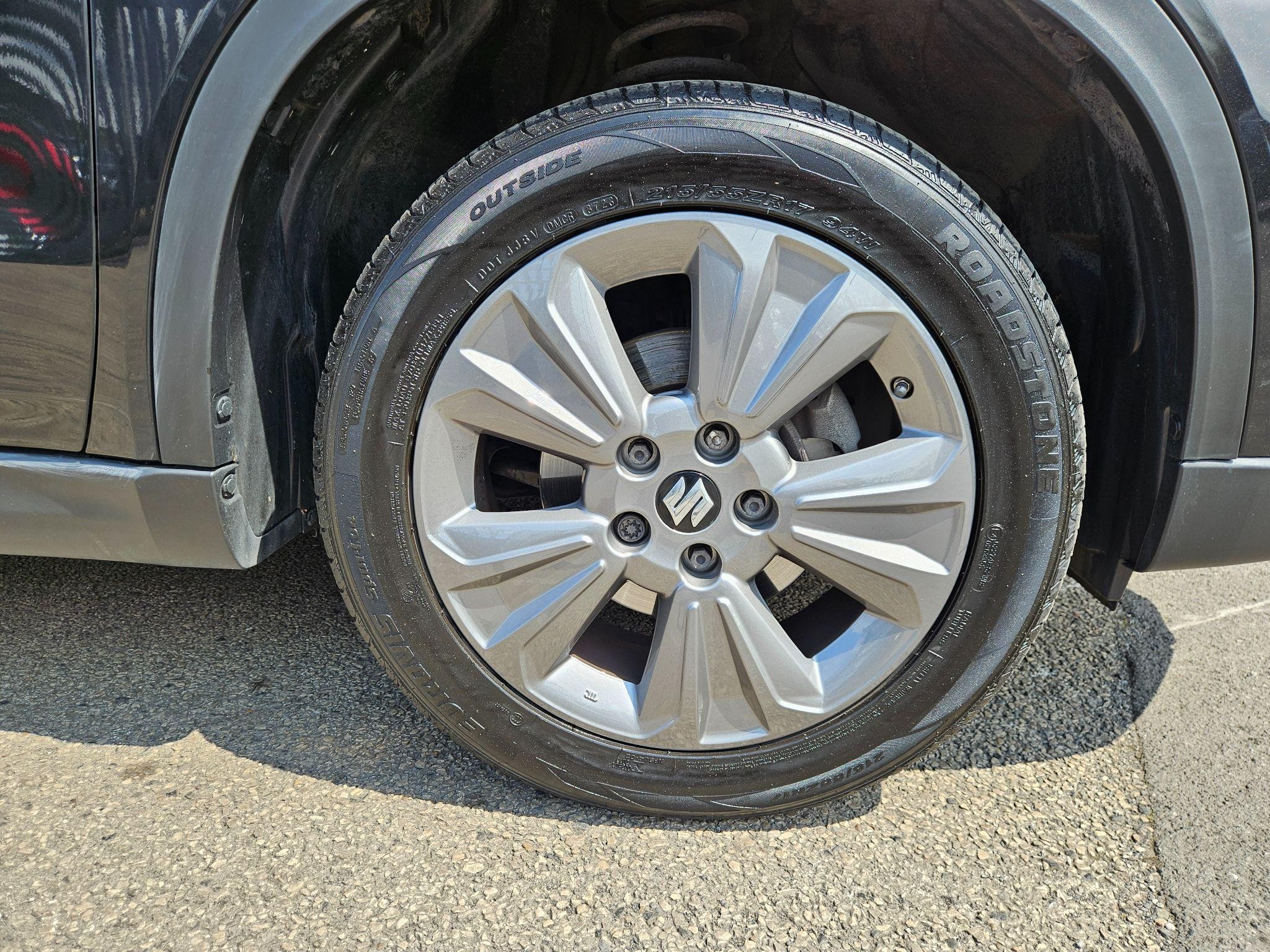 Suzuki Vitara Image 9