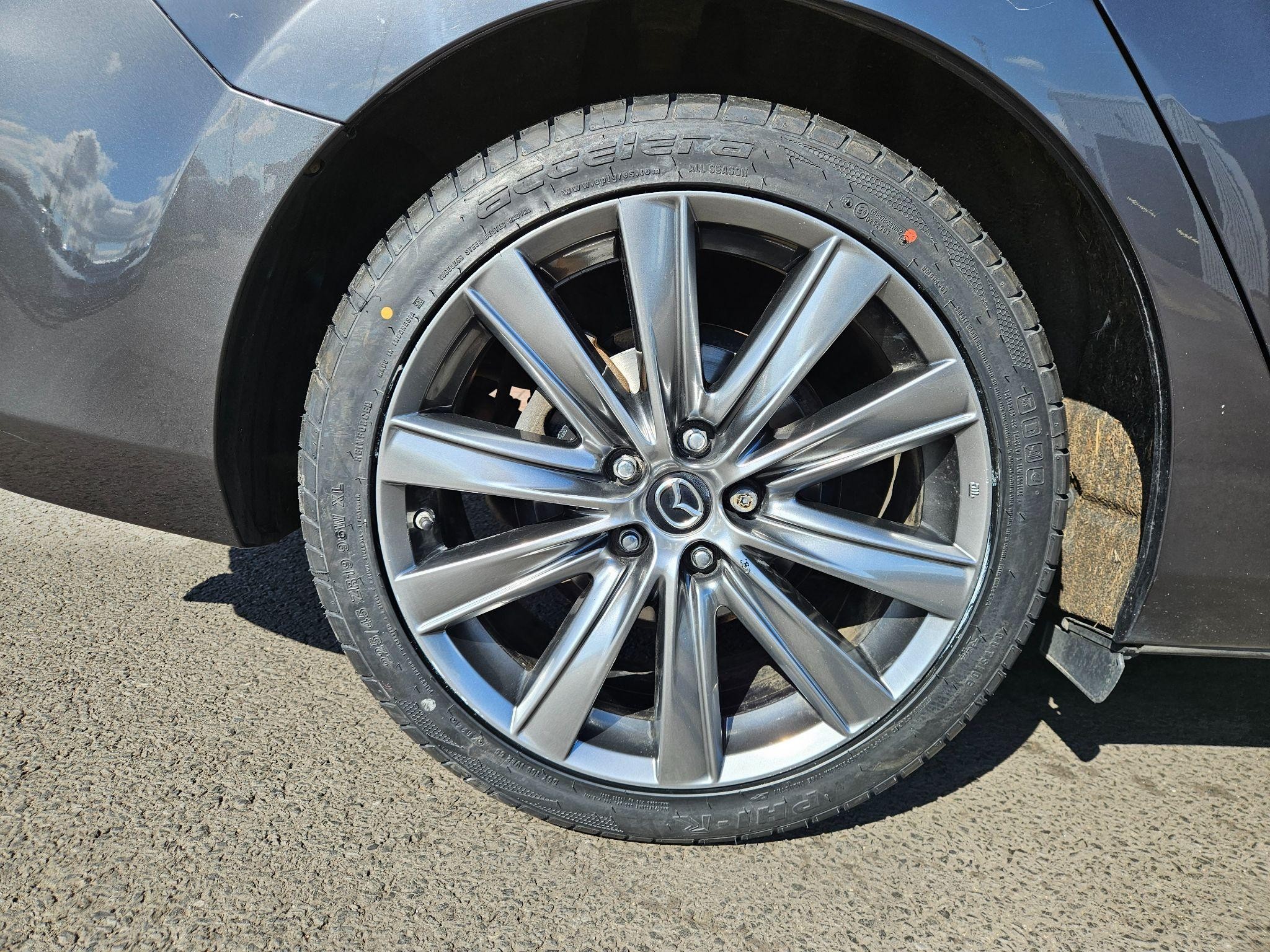Mazda 6 Image 9