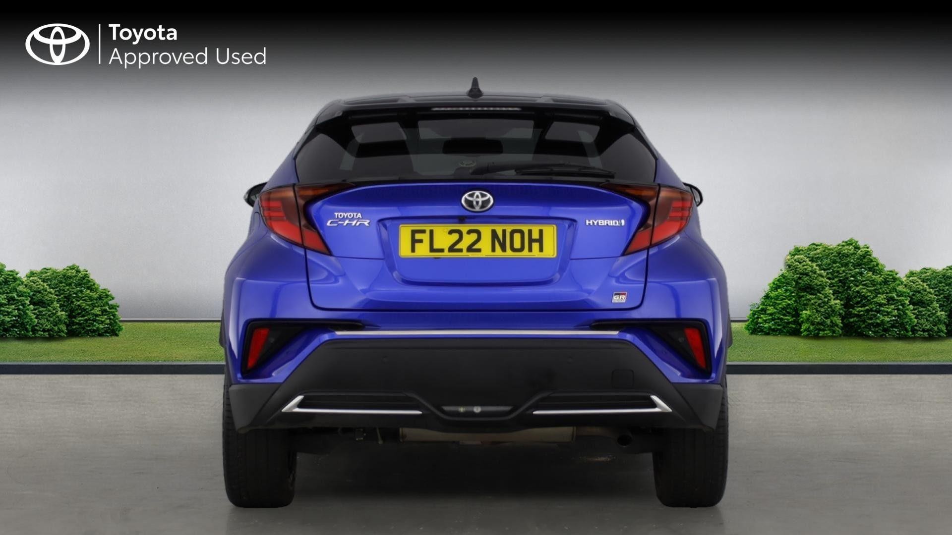 Toyota C-HR Image 6