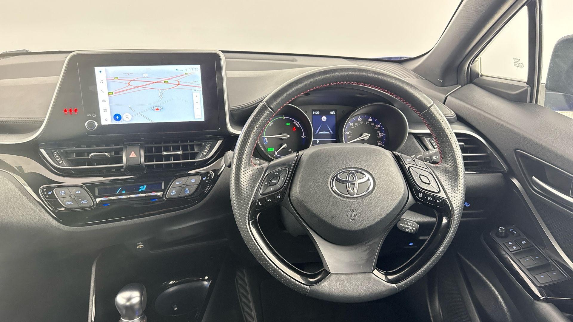Toyota C-HR Image 14