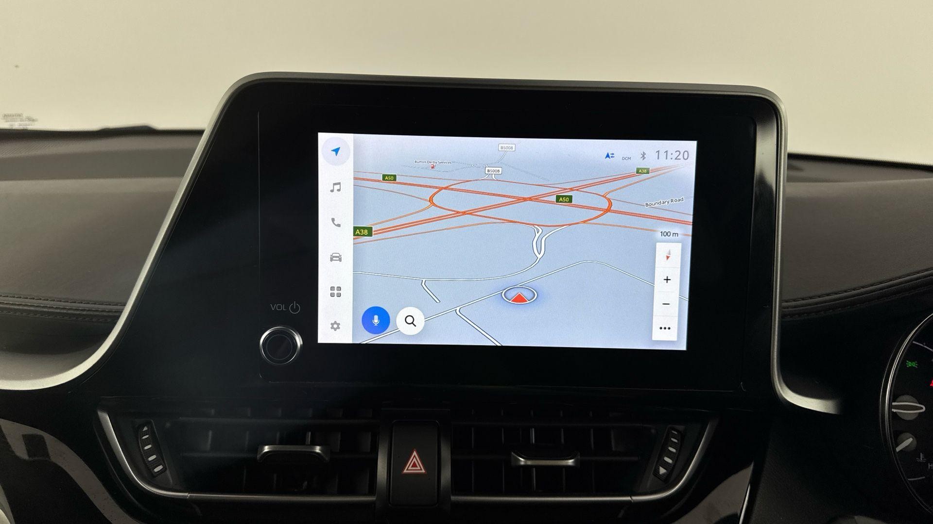 Toyota C-HR Image 15