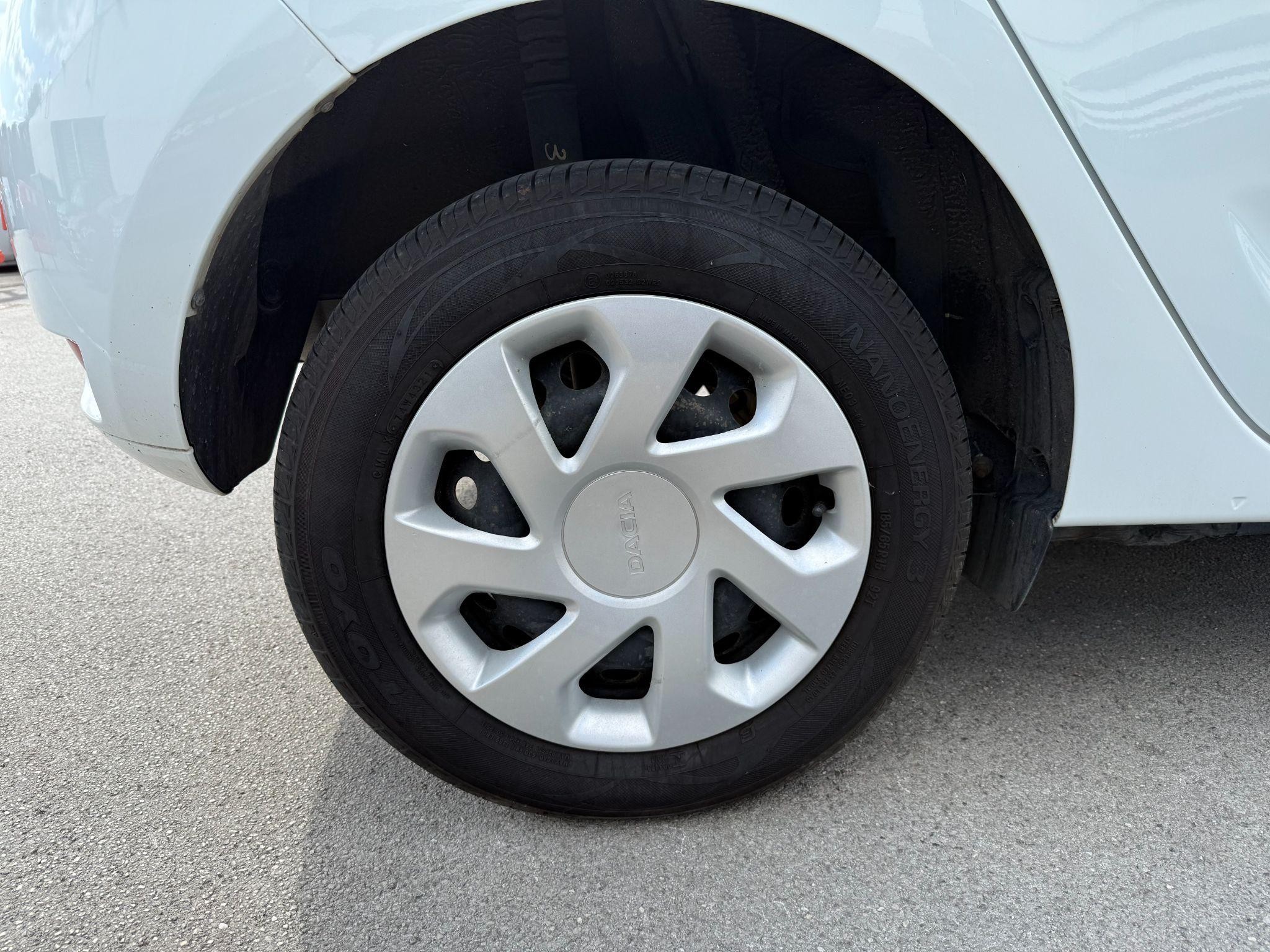 Dacia Sandero Image 9