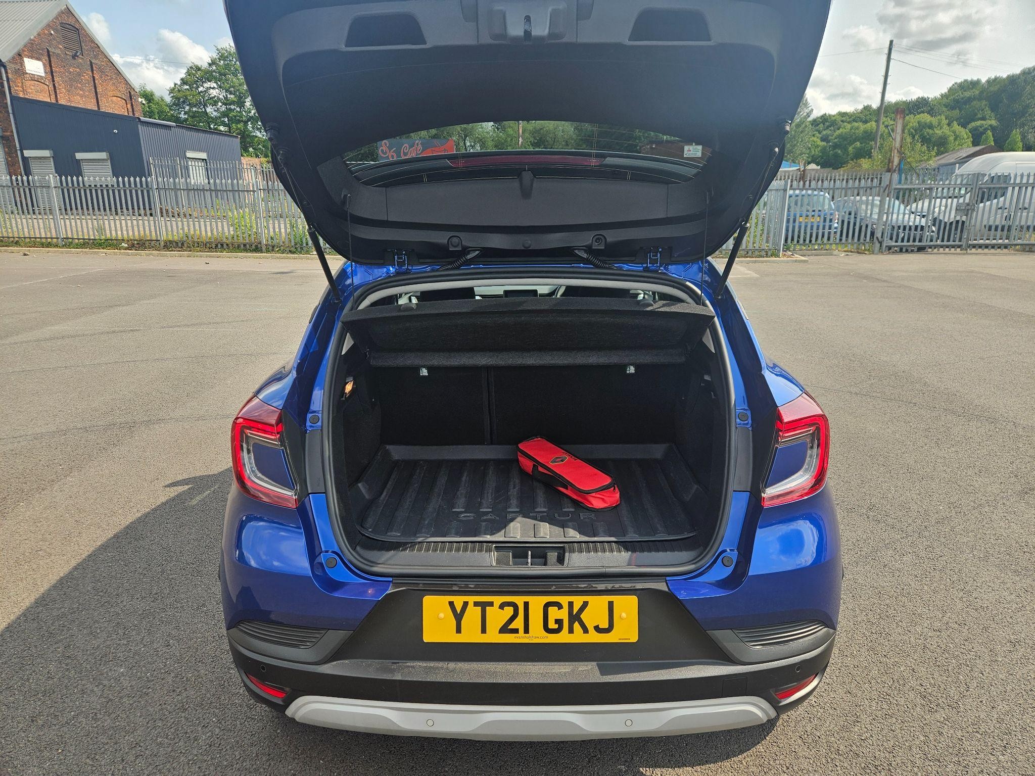 Renault Captur Image 16