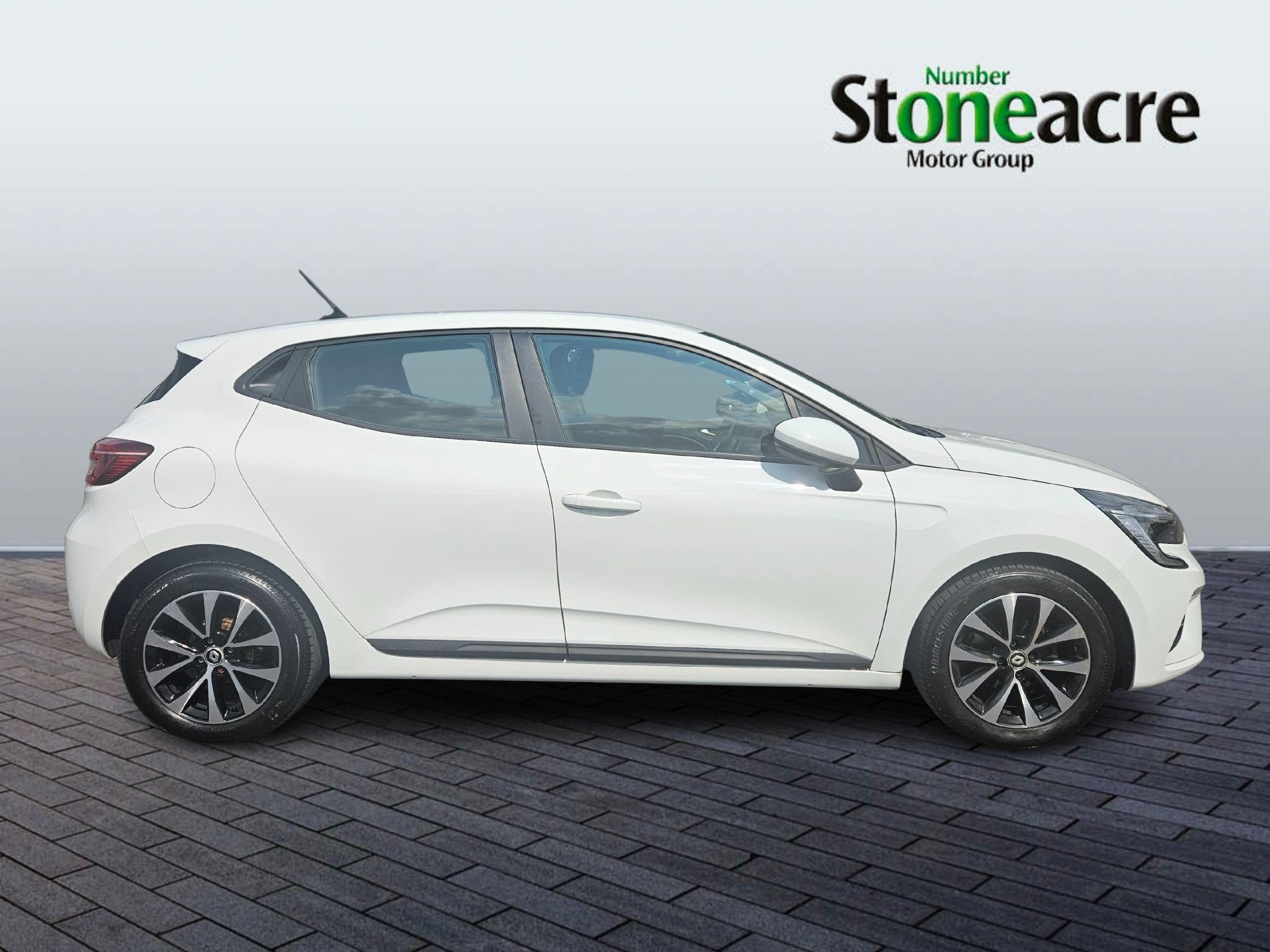 Renault Clio Image 2
