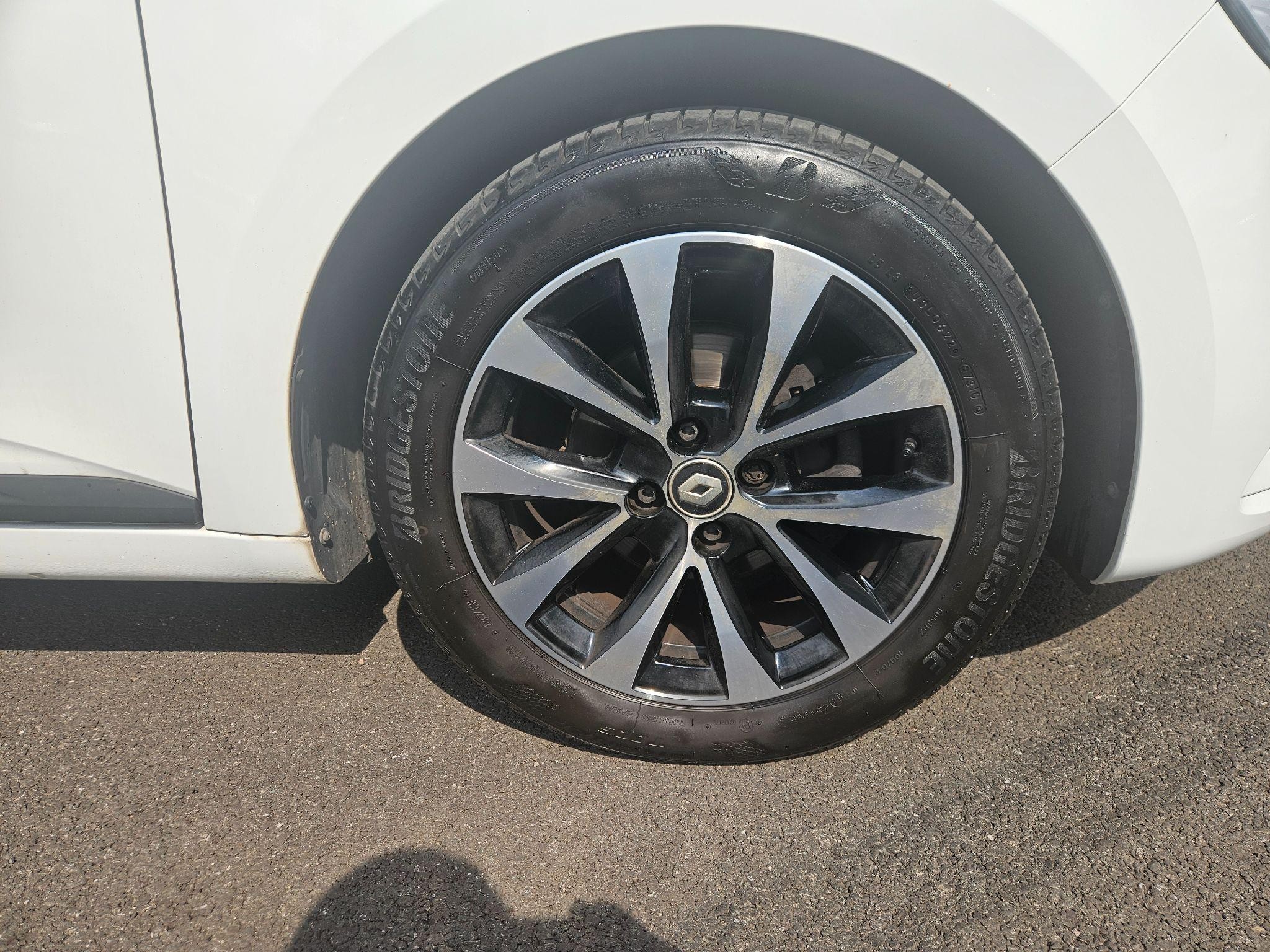 Renault Clio Image 11