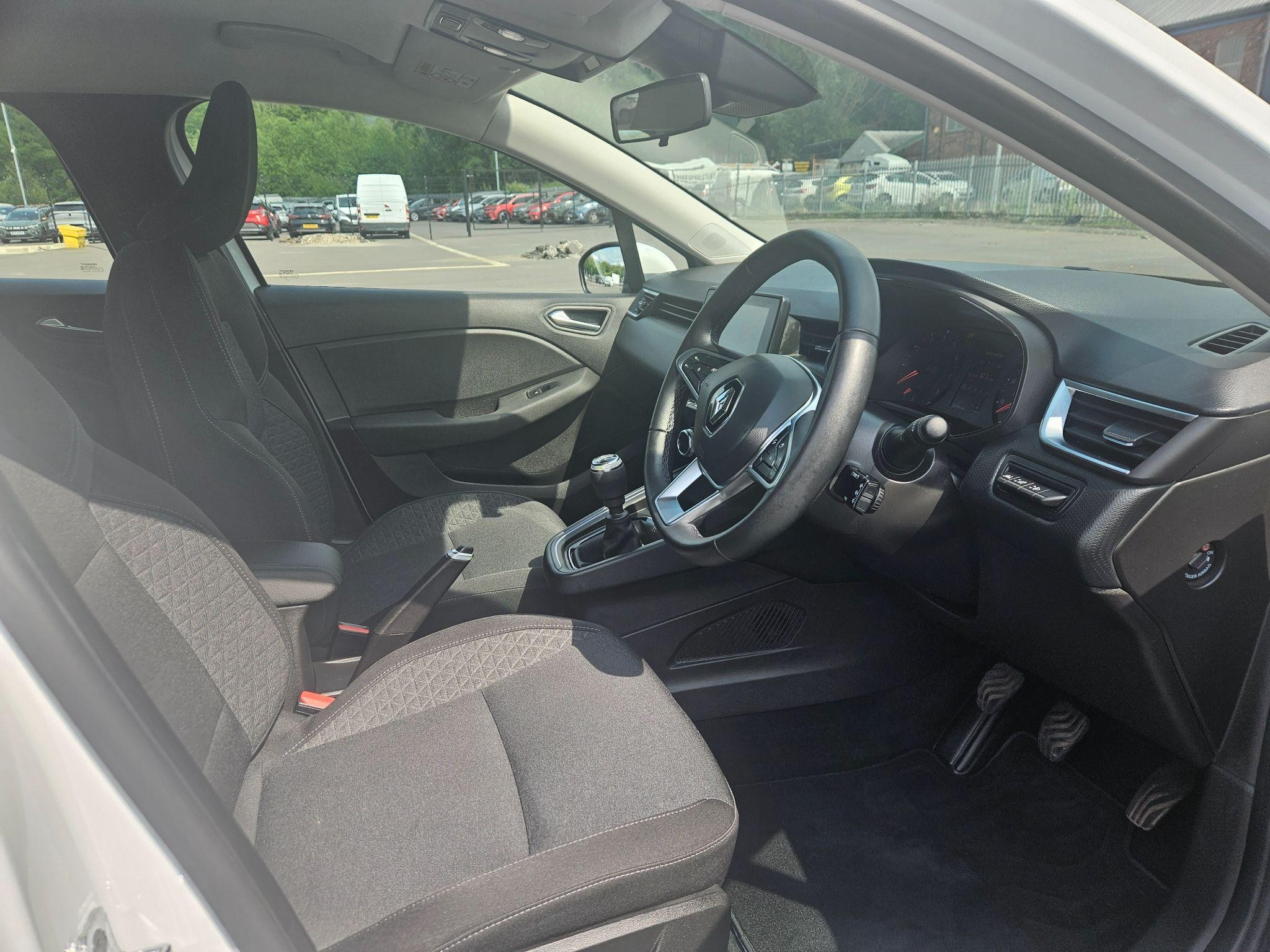 Renault Clio Image 16