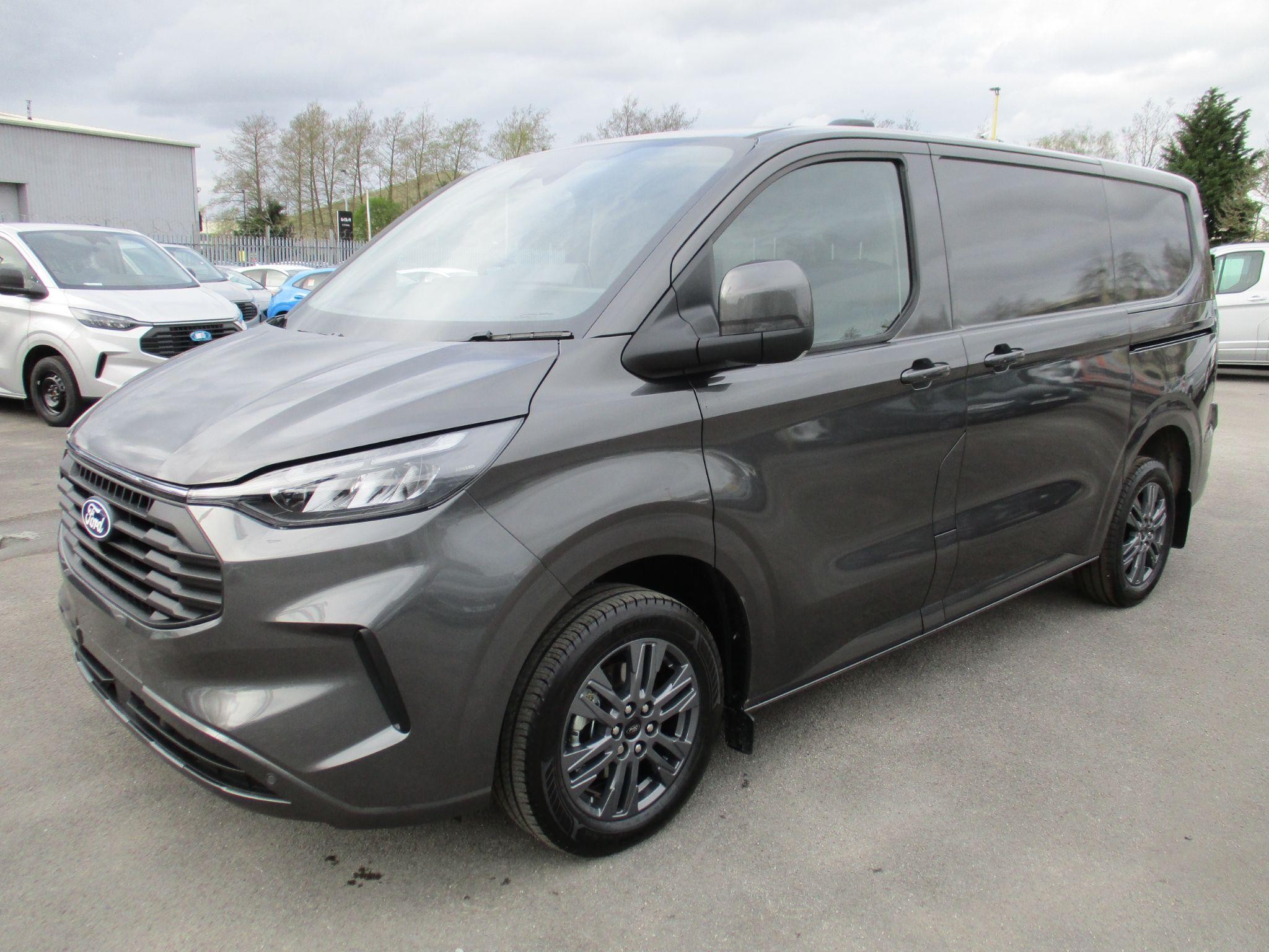 Ford Transit Custom Image 7