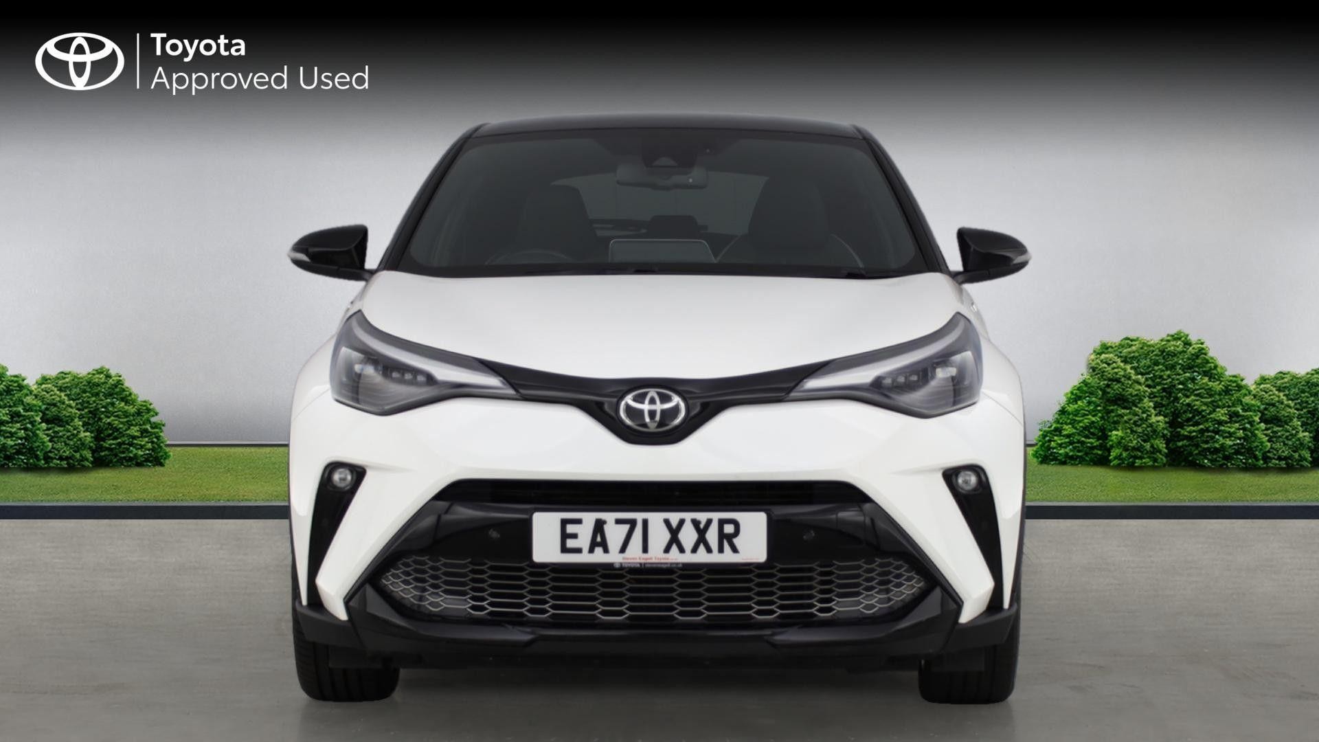 Toyota C-HR Image 10