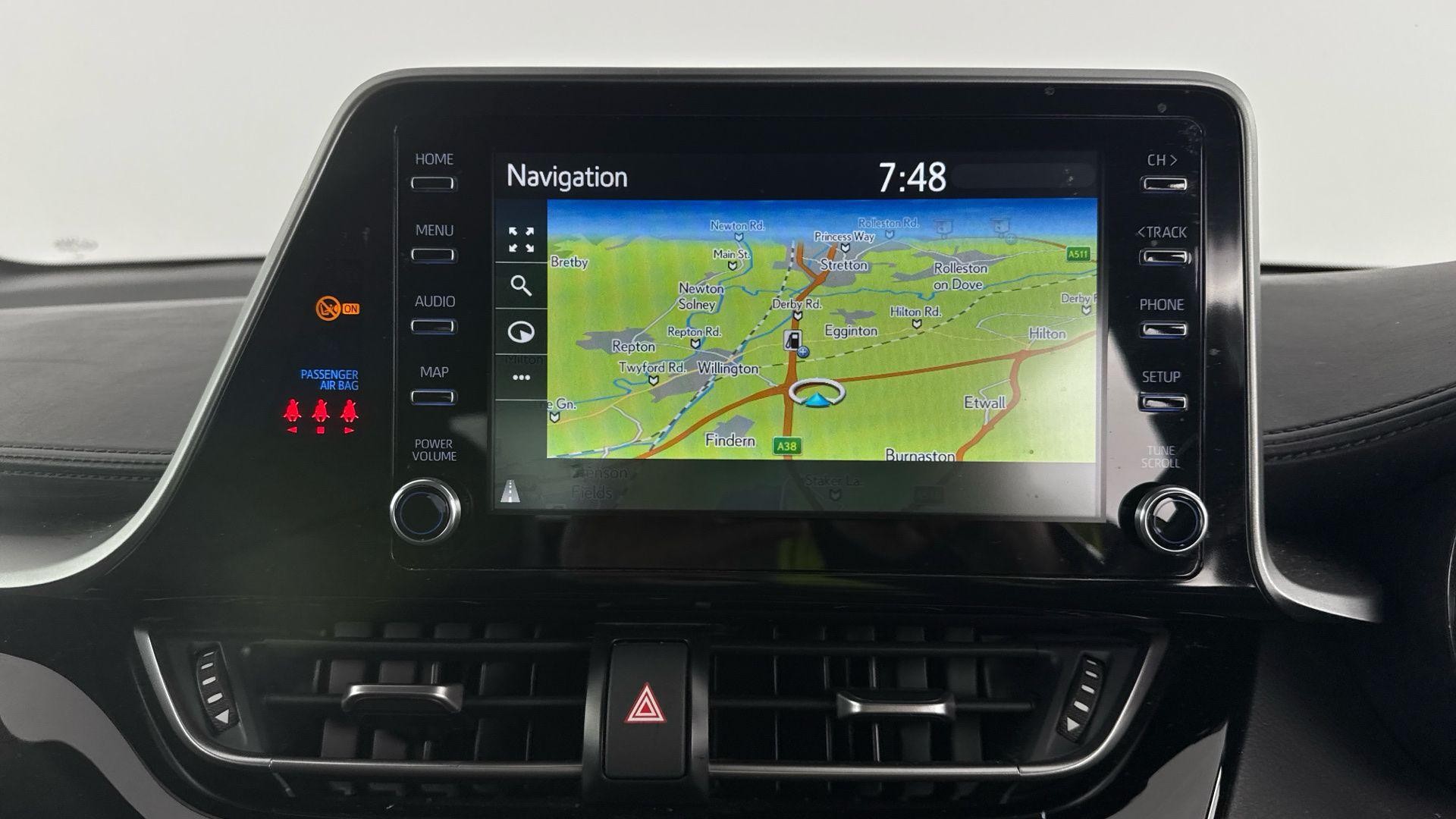 Toyota C-HR Image 15