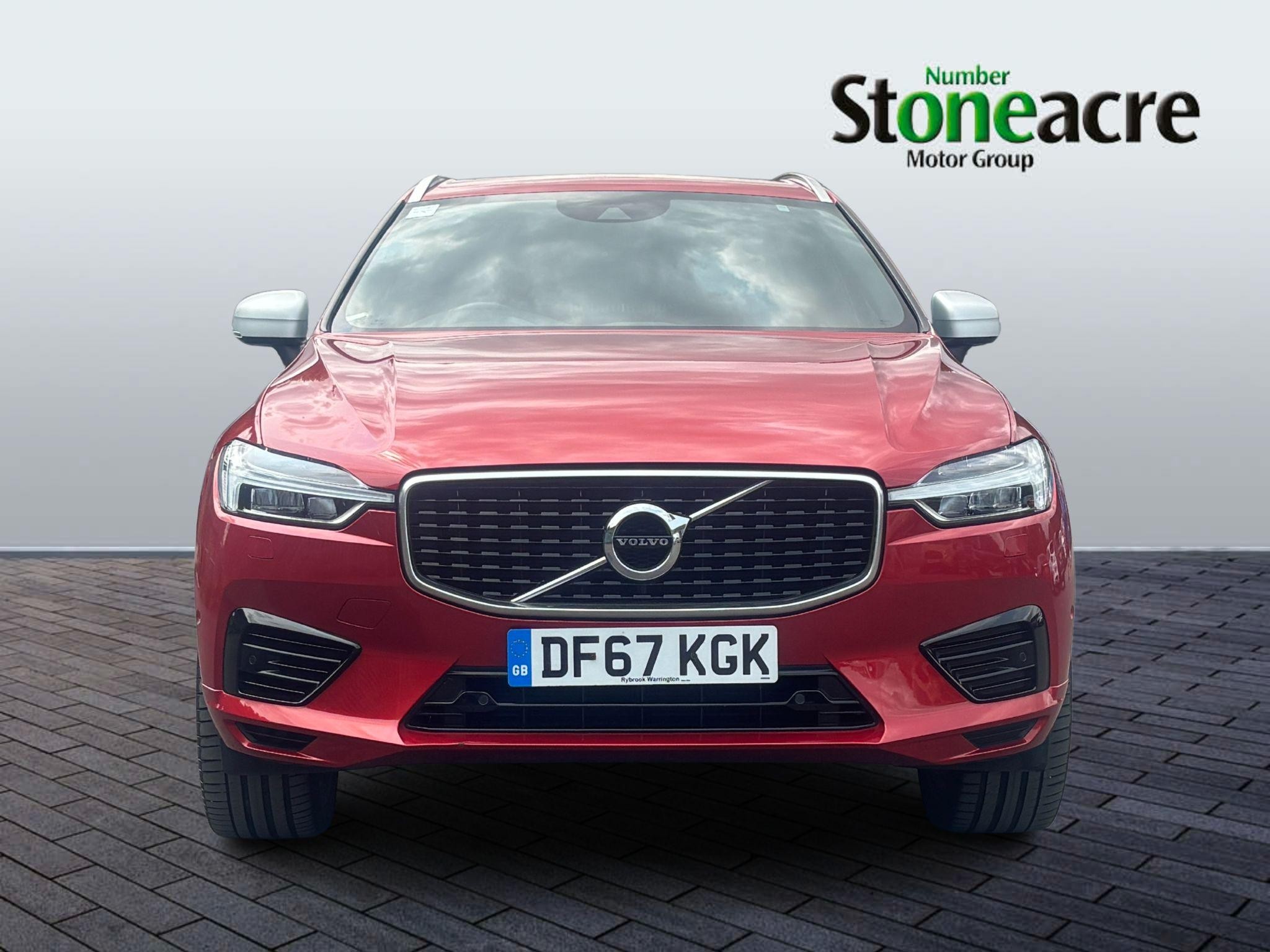 Volvo XC60 Image 2