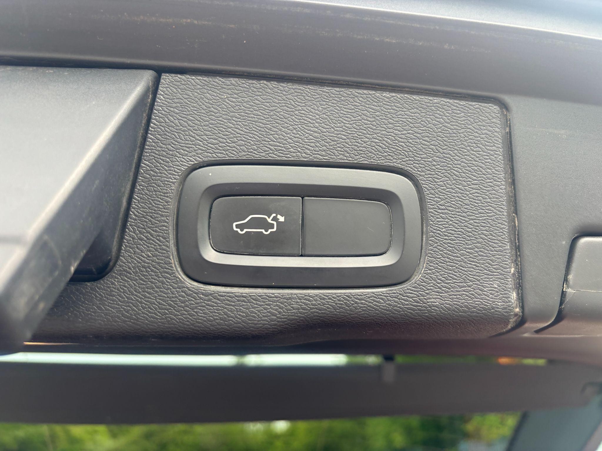 Volvo XC60 Image 14