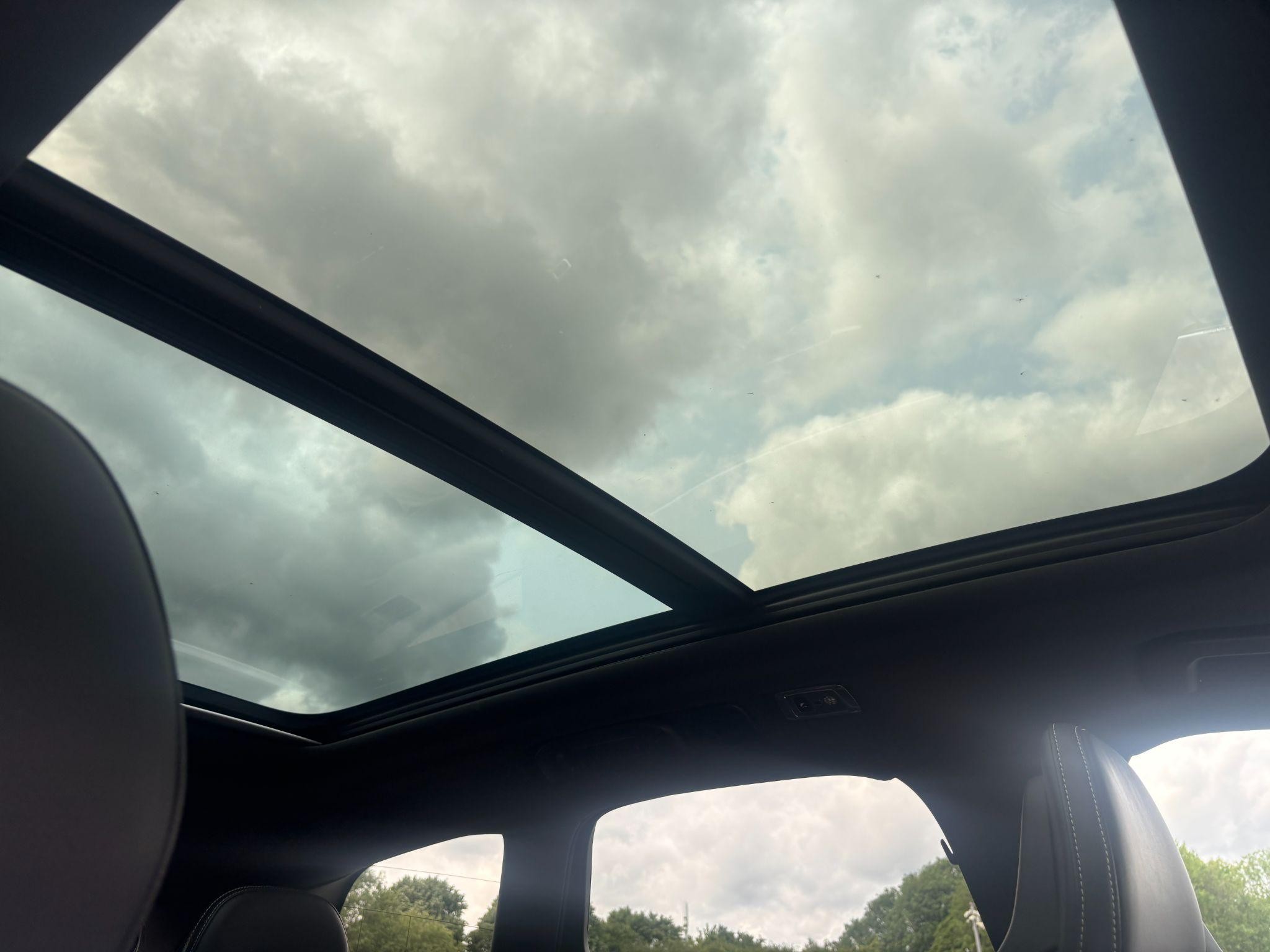 Volvo XC60 Image 25