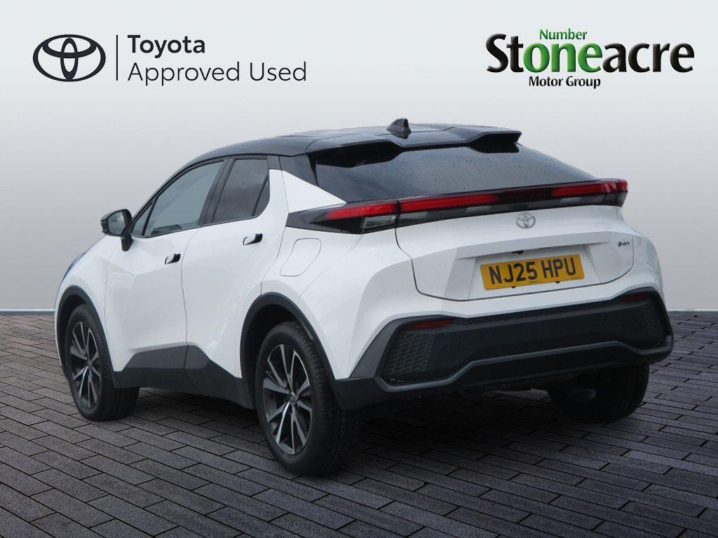 Toyota C-HR Image 7