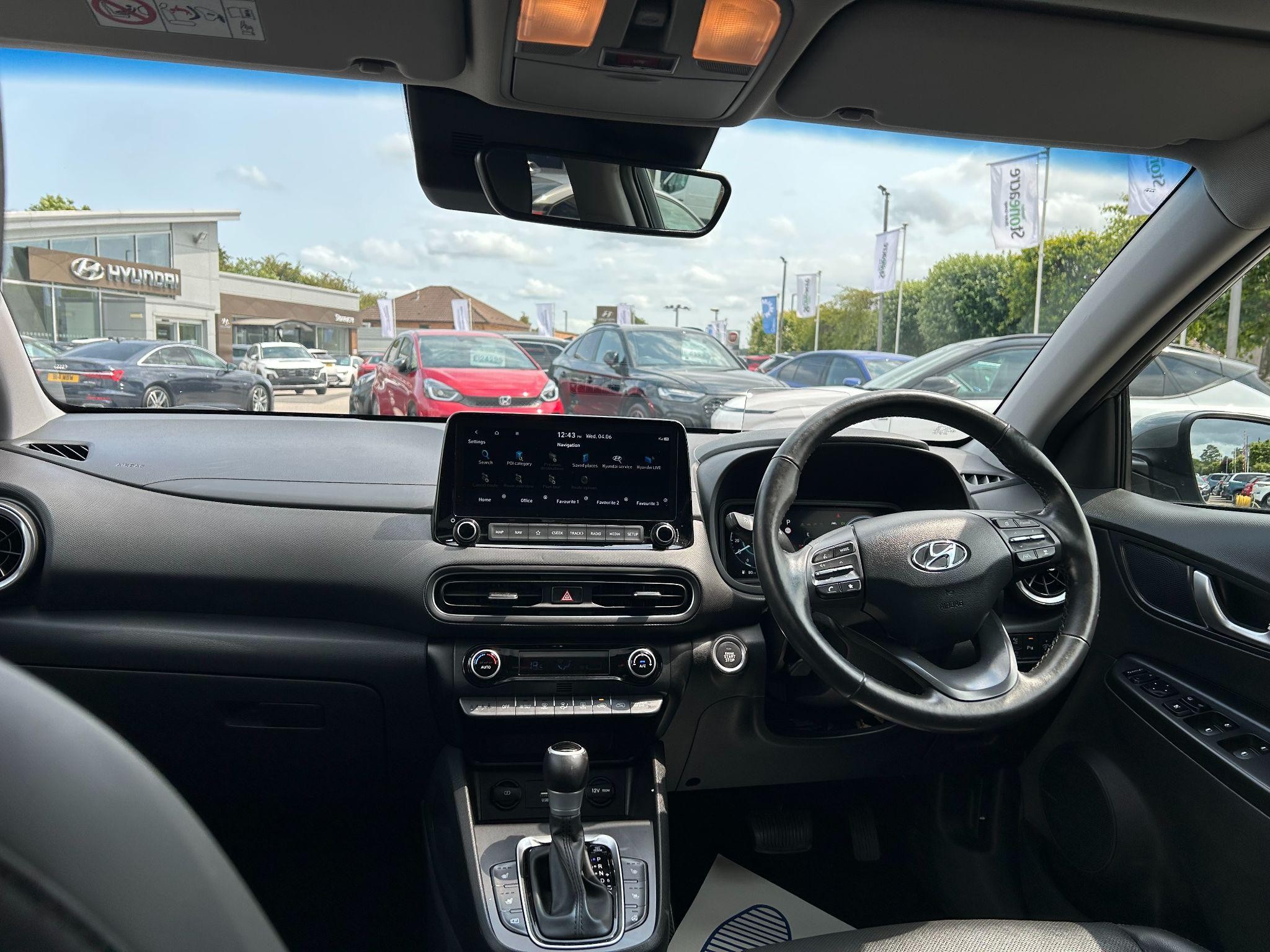 Hyundai KONA Image 12