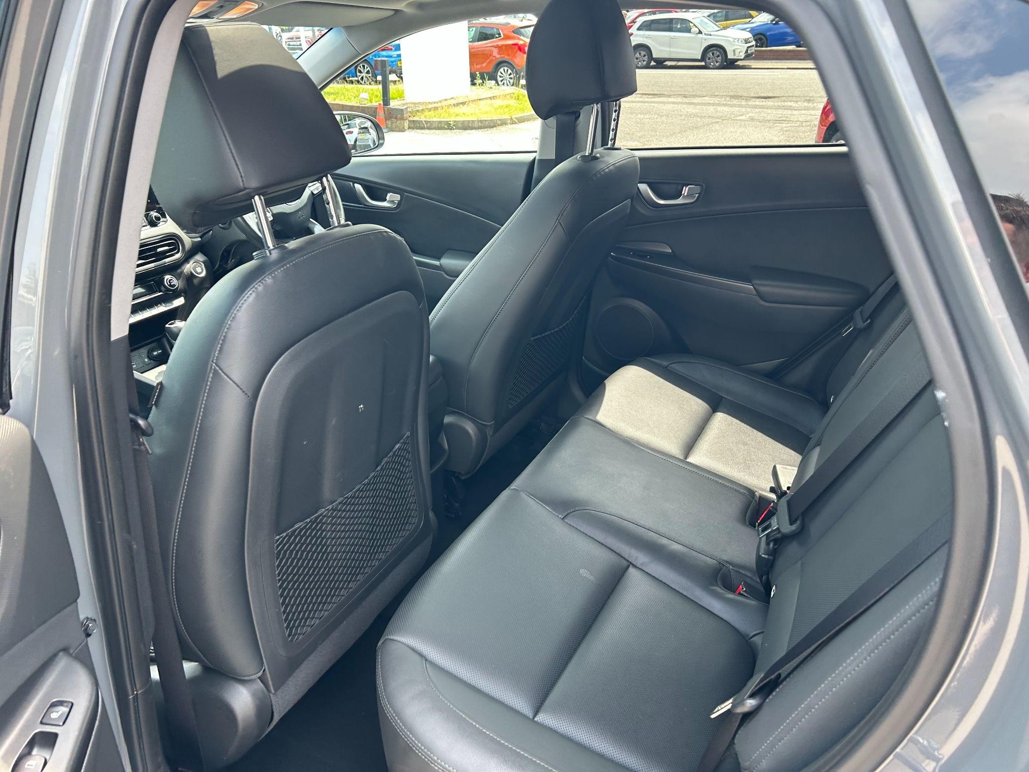 Hyundai KONA Image 17