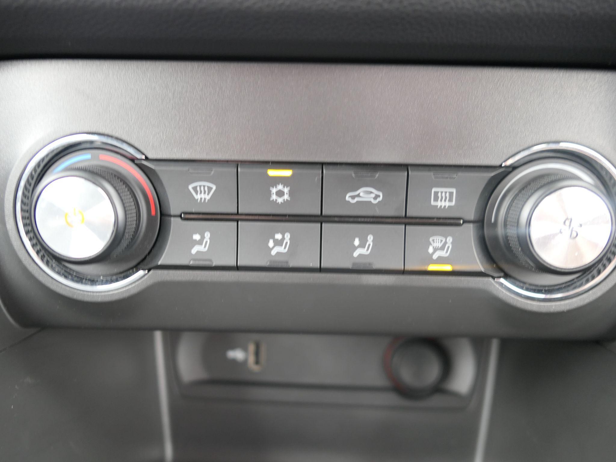 MG ZS Image 13