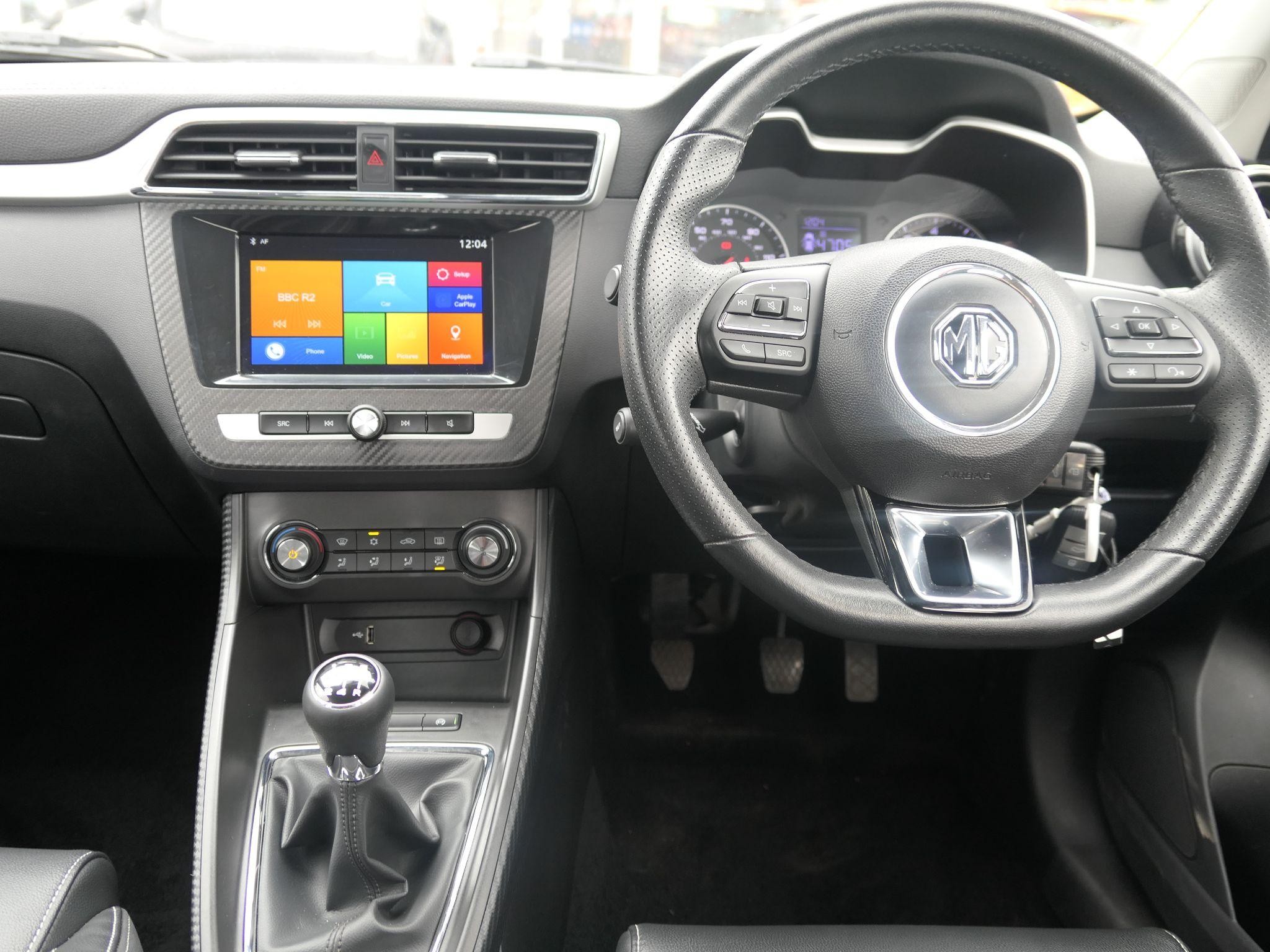 MG ZS Image 19