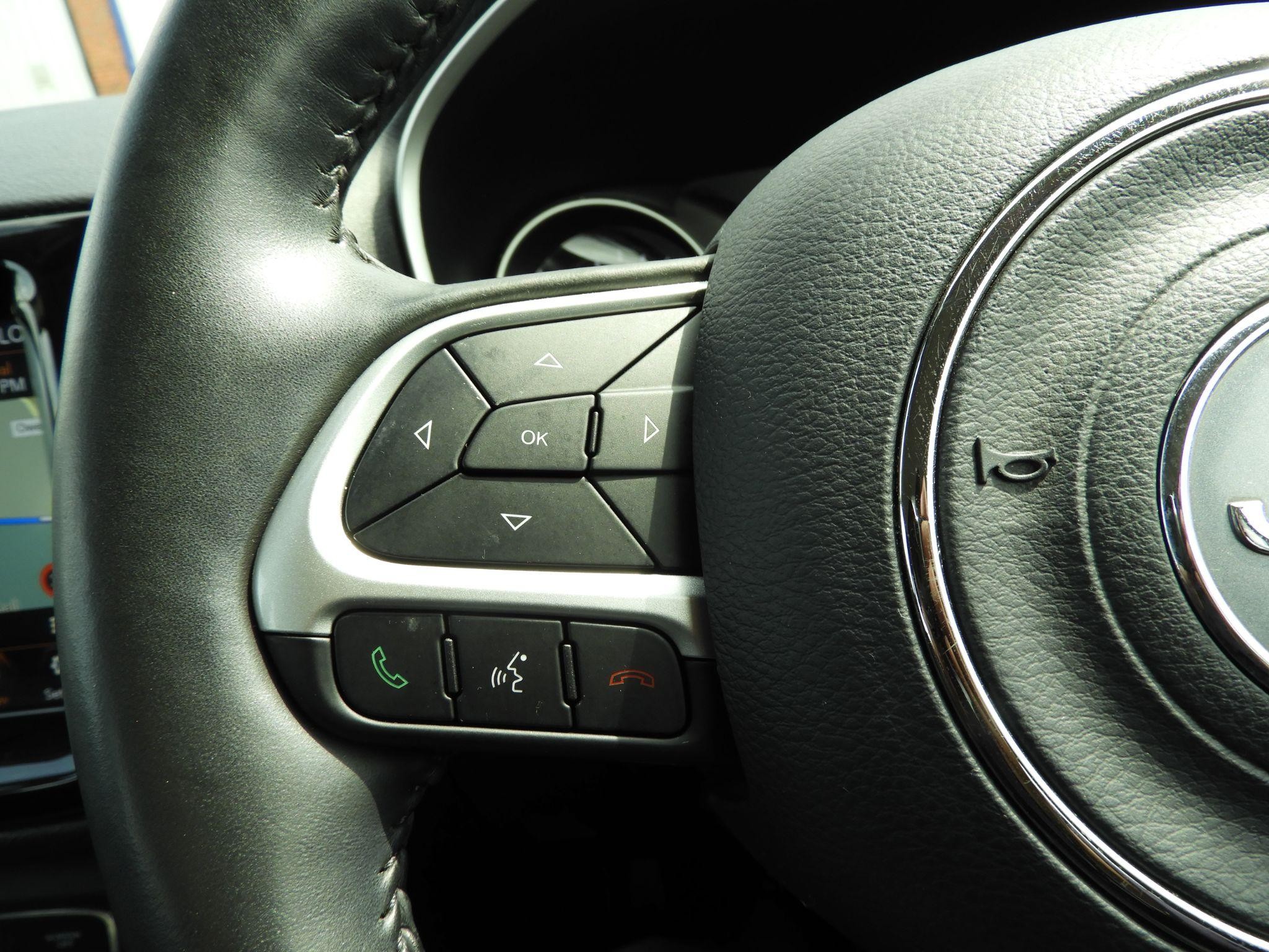Jeep Compass Image 14