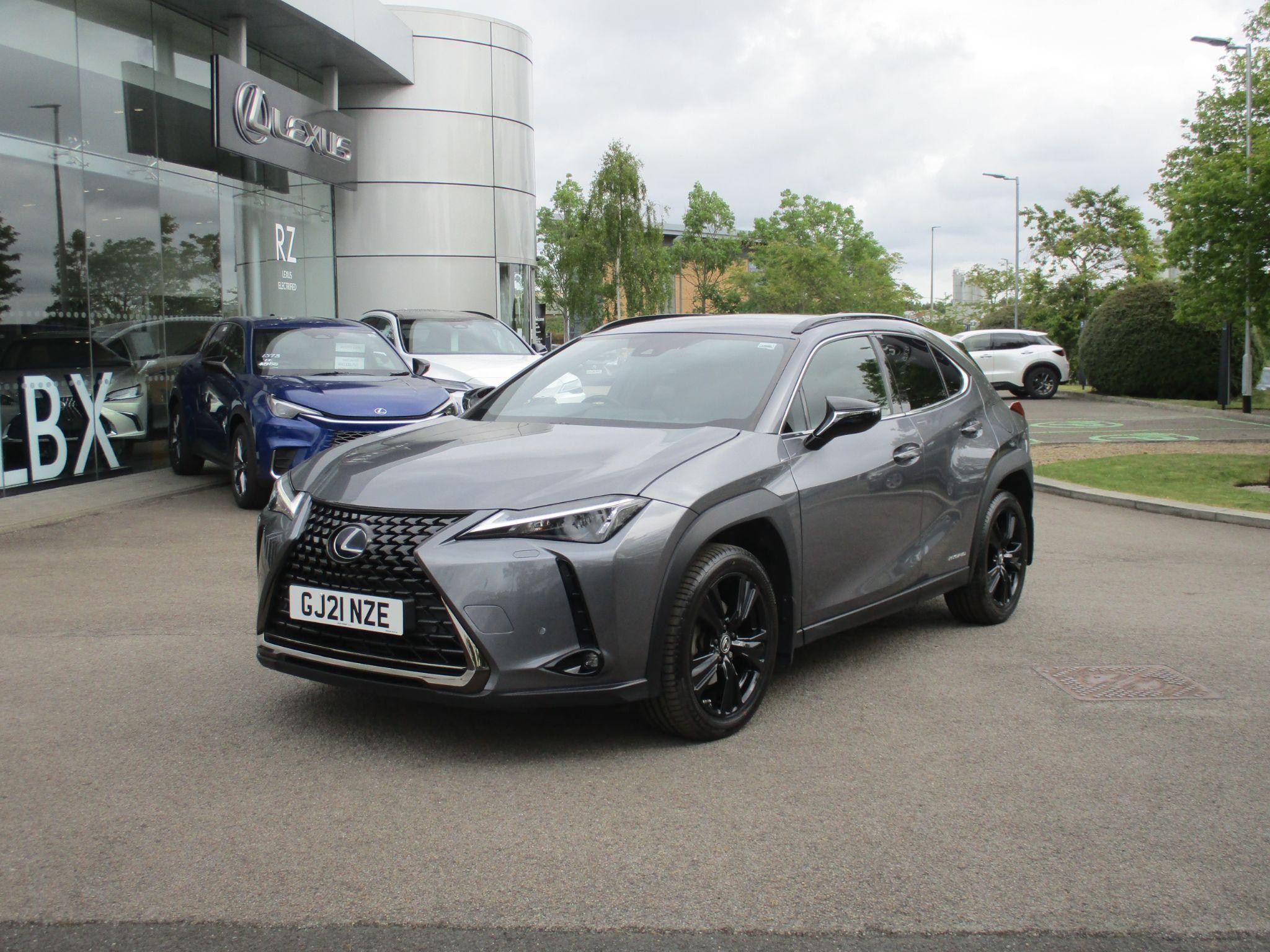 Lexus UX Self-Charging Hybrid Image 9