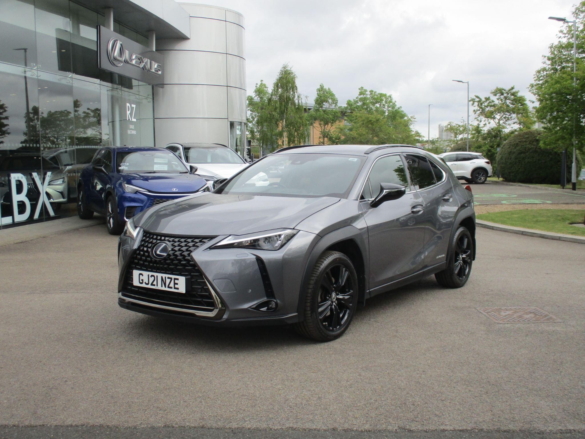 Lexus UX Self-Charging Hybrid Image 10