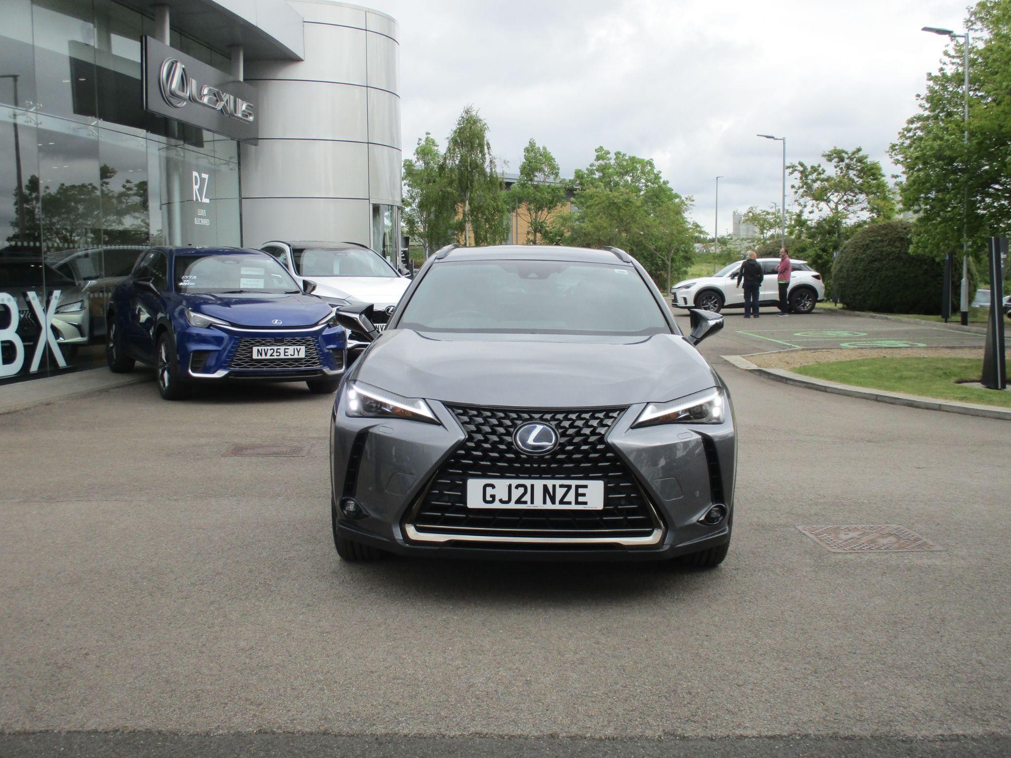 Lexus UX Self-Charging Hybrid Image 11