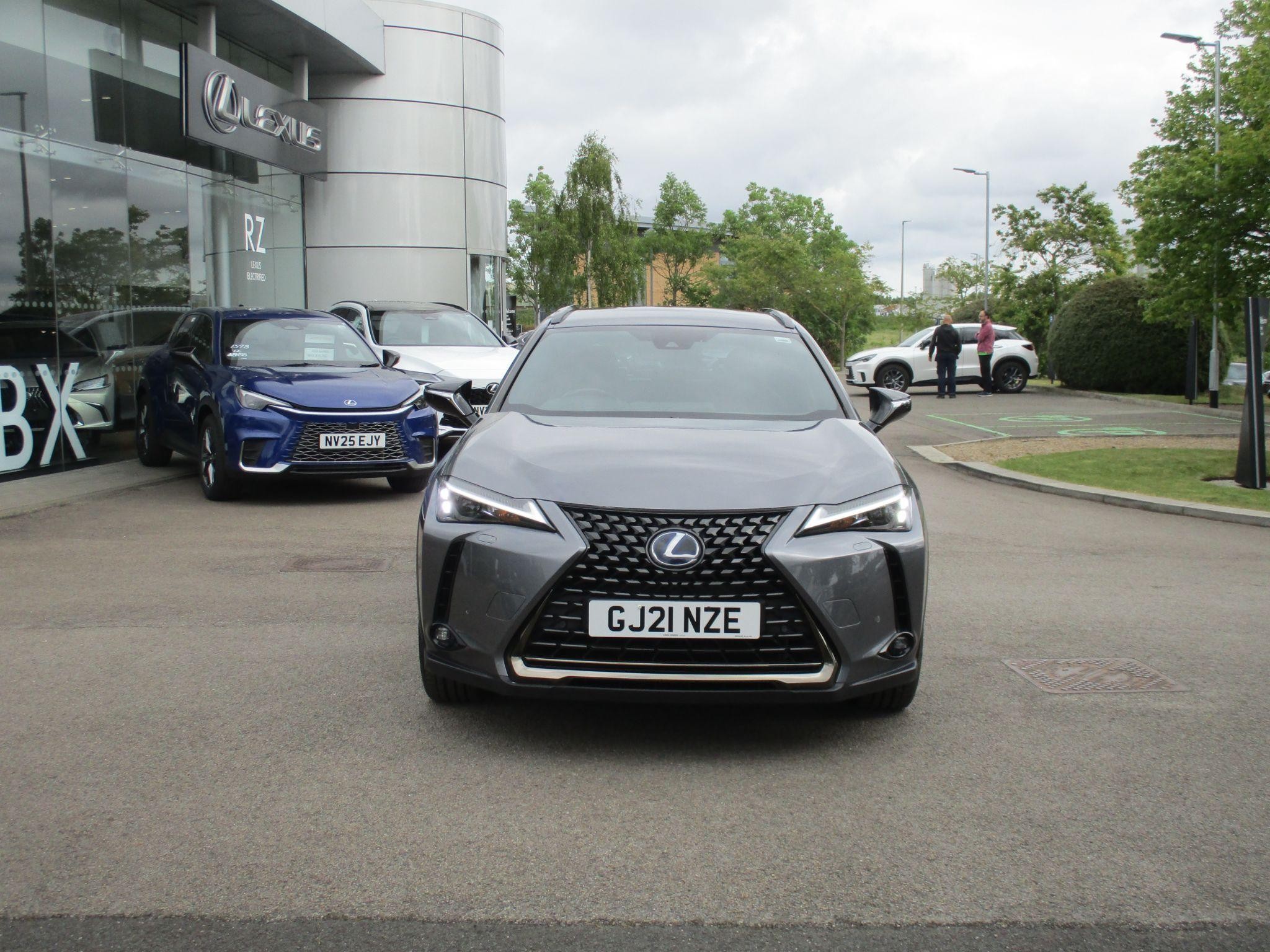 Lexus UX Self-Charging Hybrid Image 12