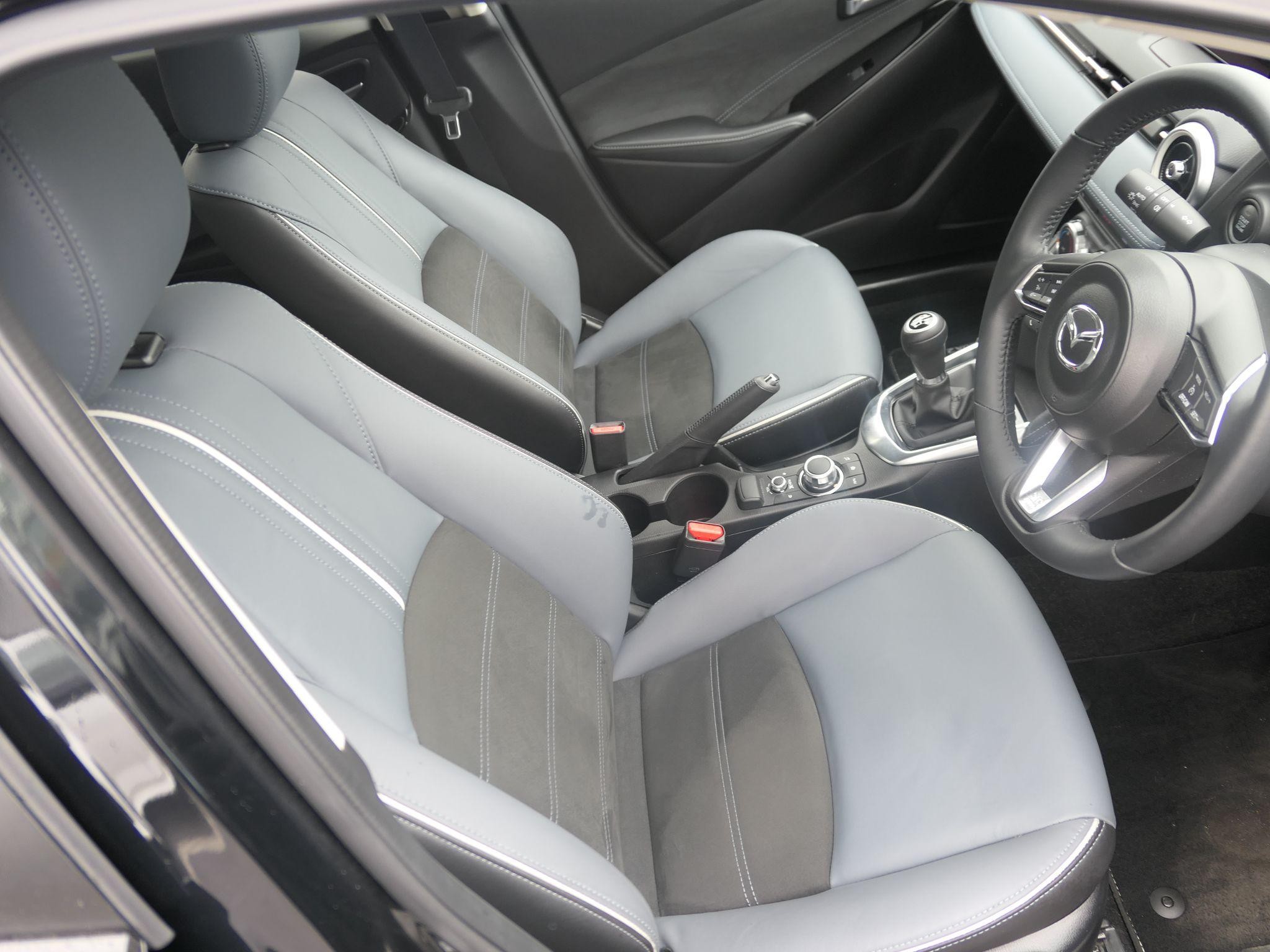 Mazda2 Image 10