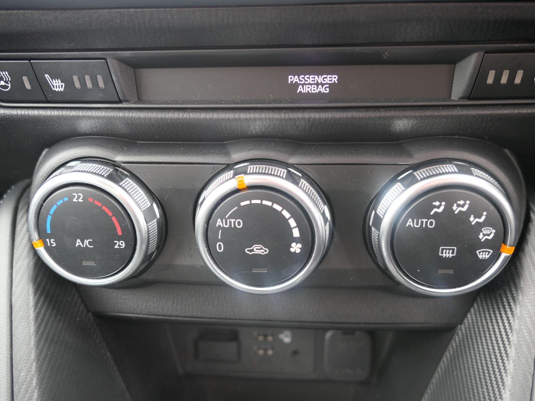 Mazda2 Image 16