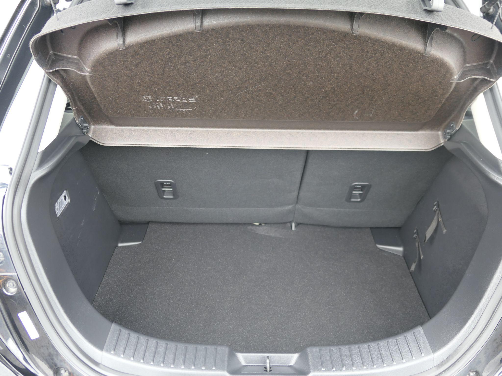 Mazda2 Image 23