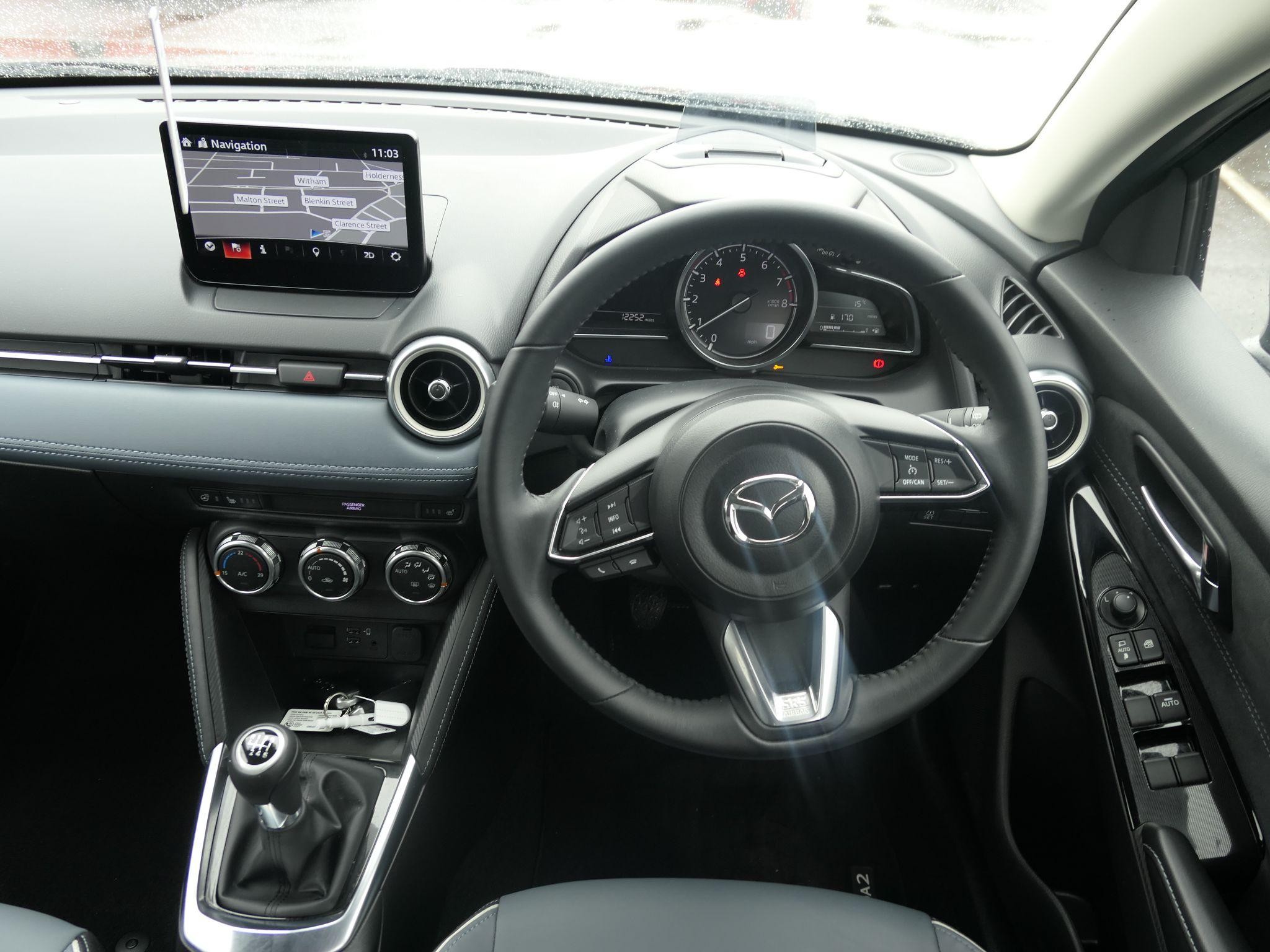 Mazda2 Image 25