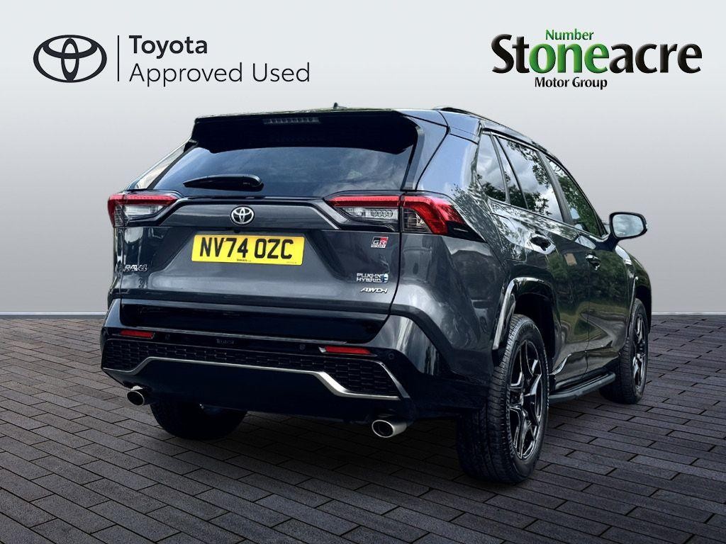 Toyota RAV4 Image 5