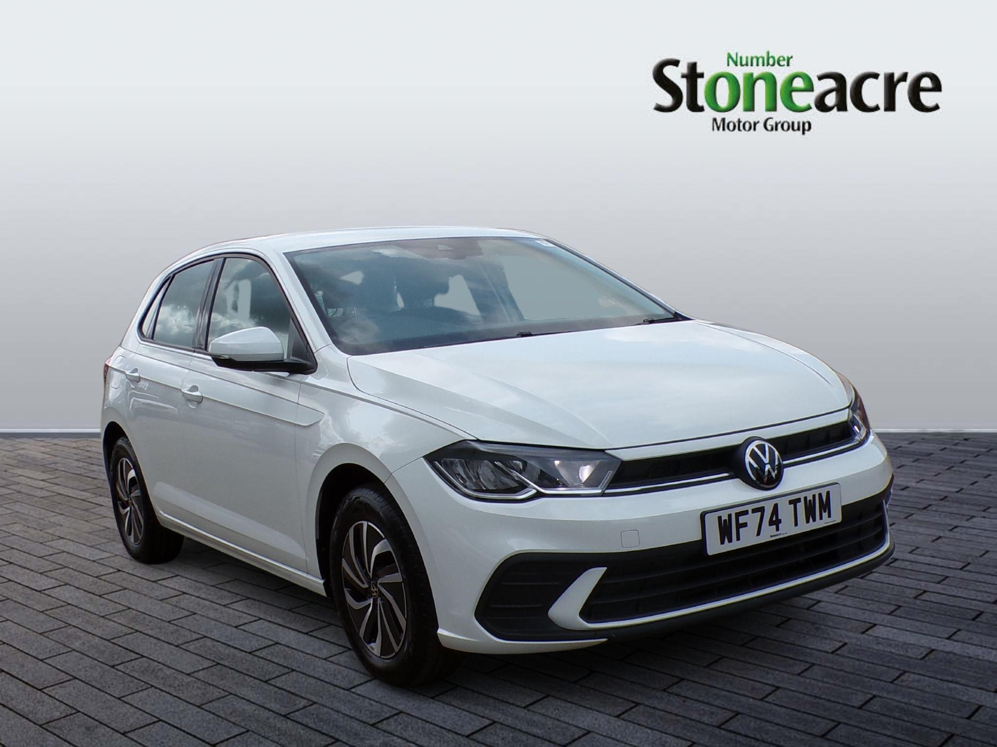 Volkswagen Polo Image 1