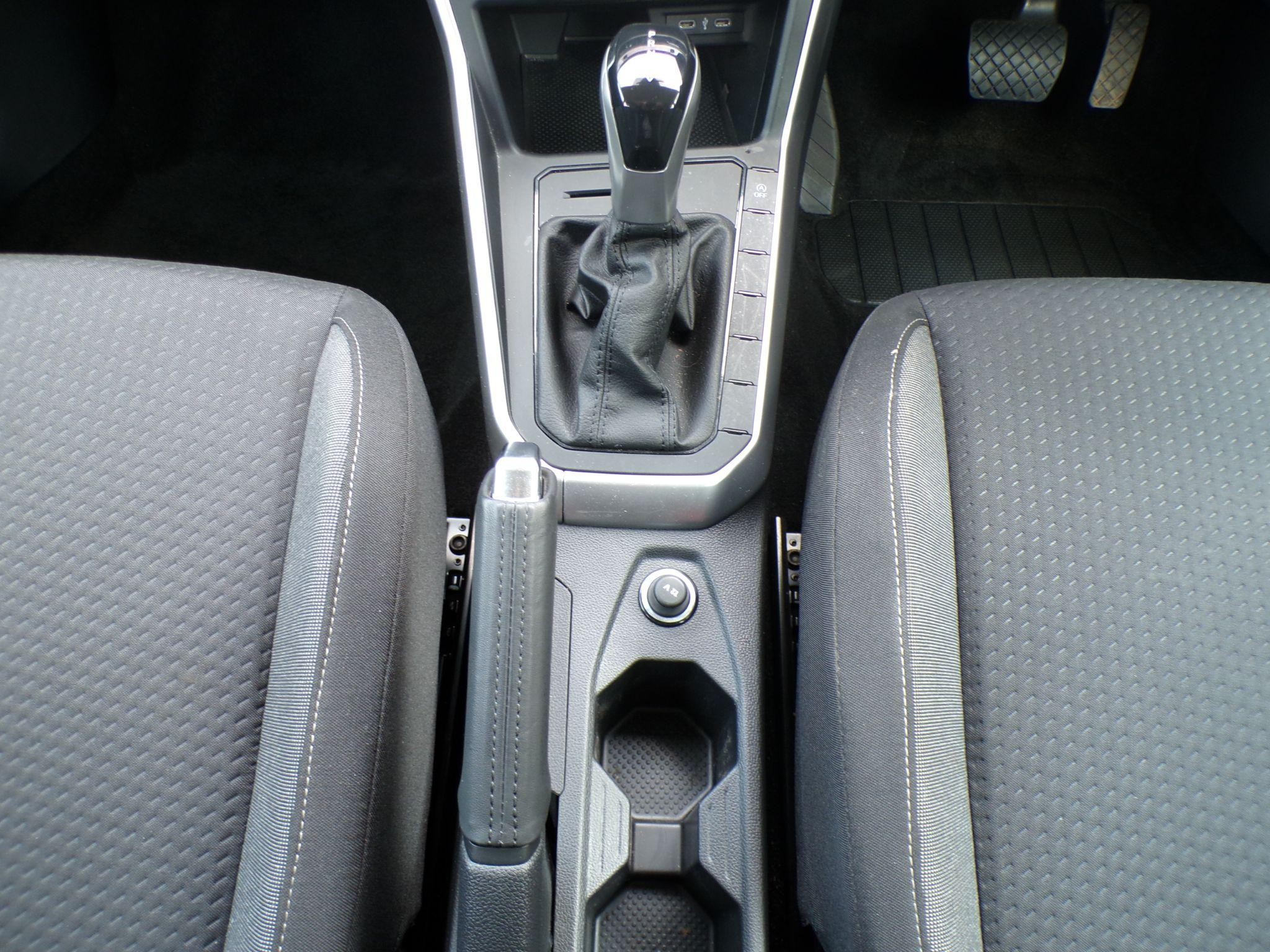 Volkswagen Polo Image 20
