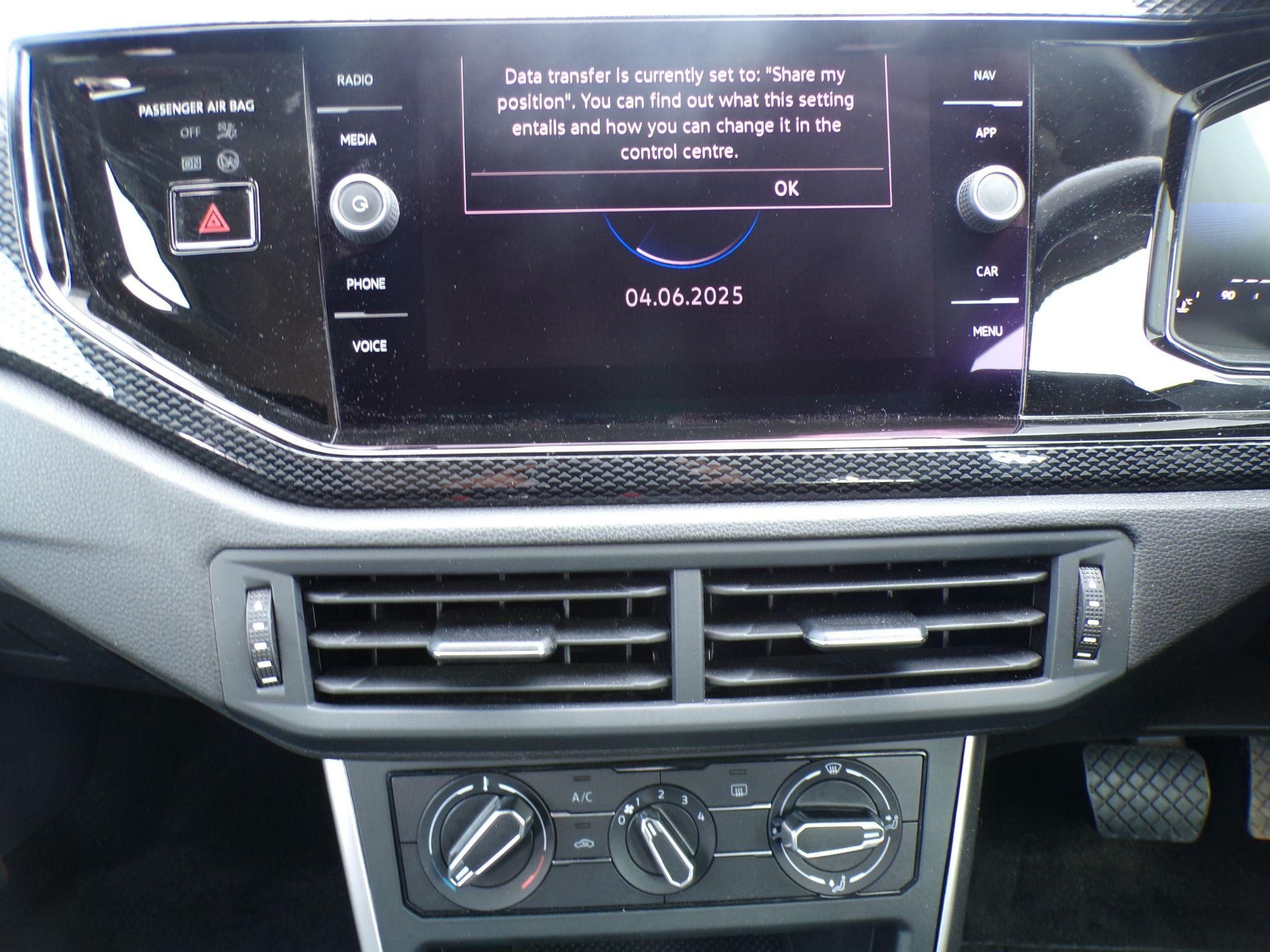 Volkswagen Polo Image 21