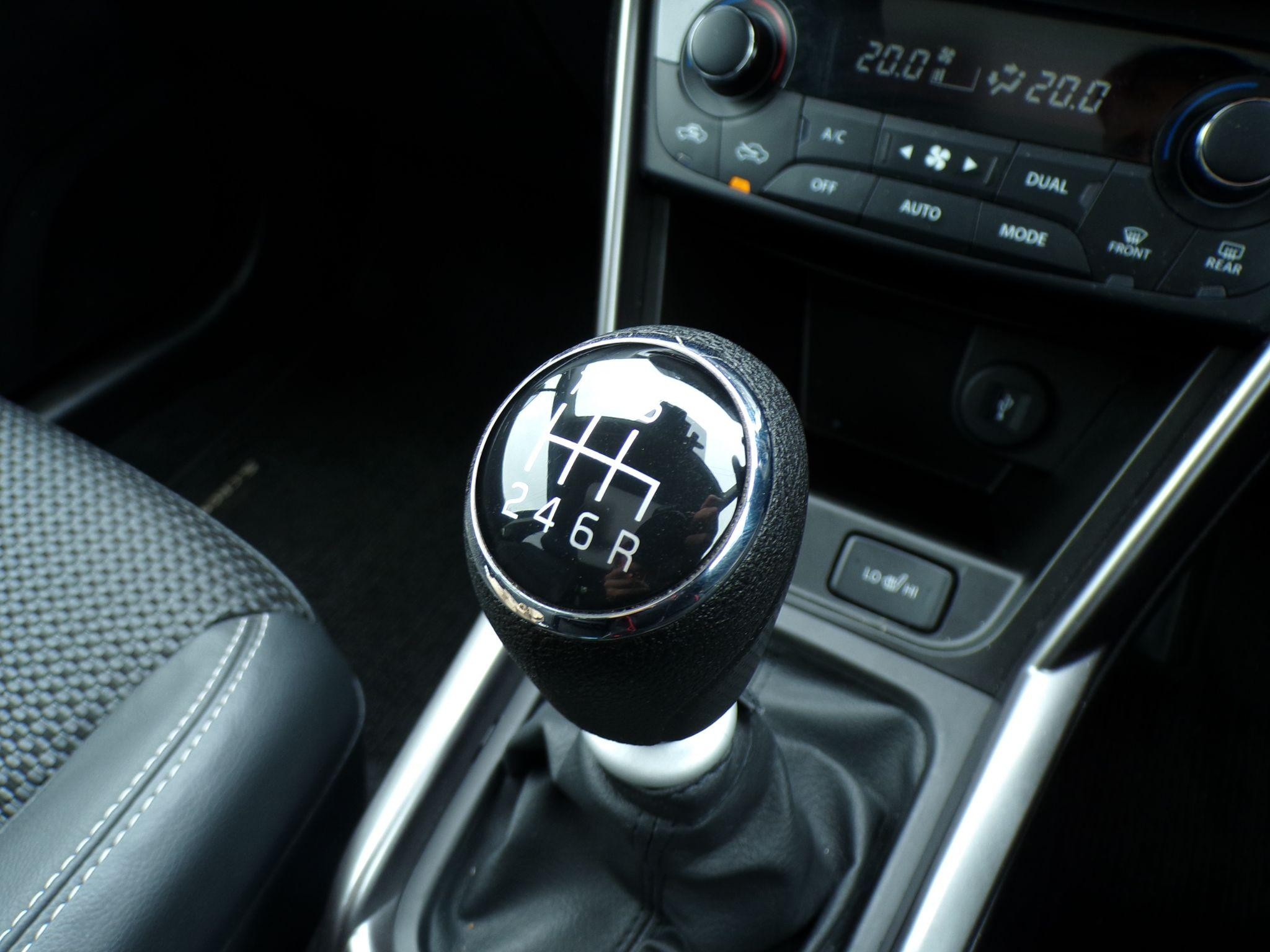 Suzuki SX4 S-Cross Image 11