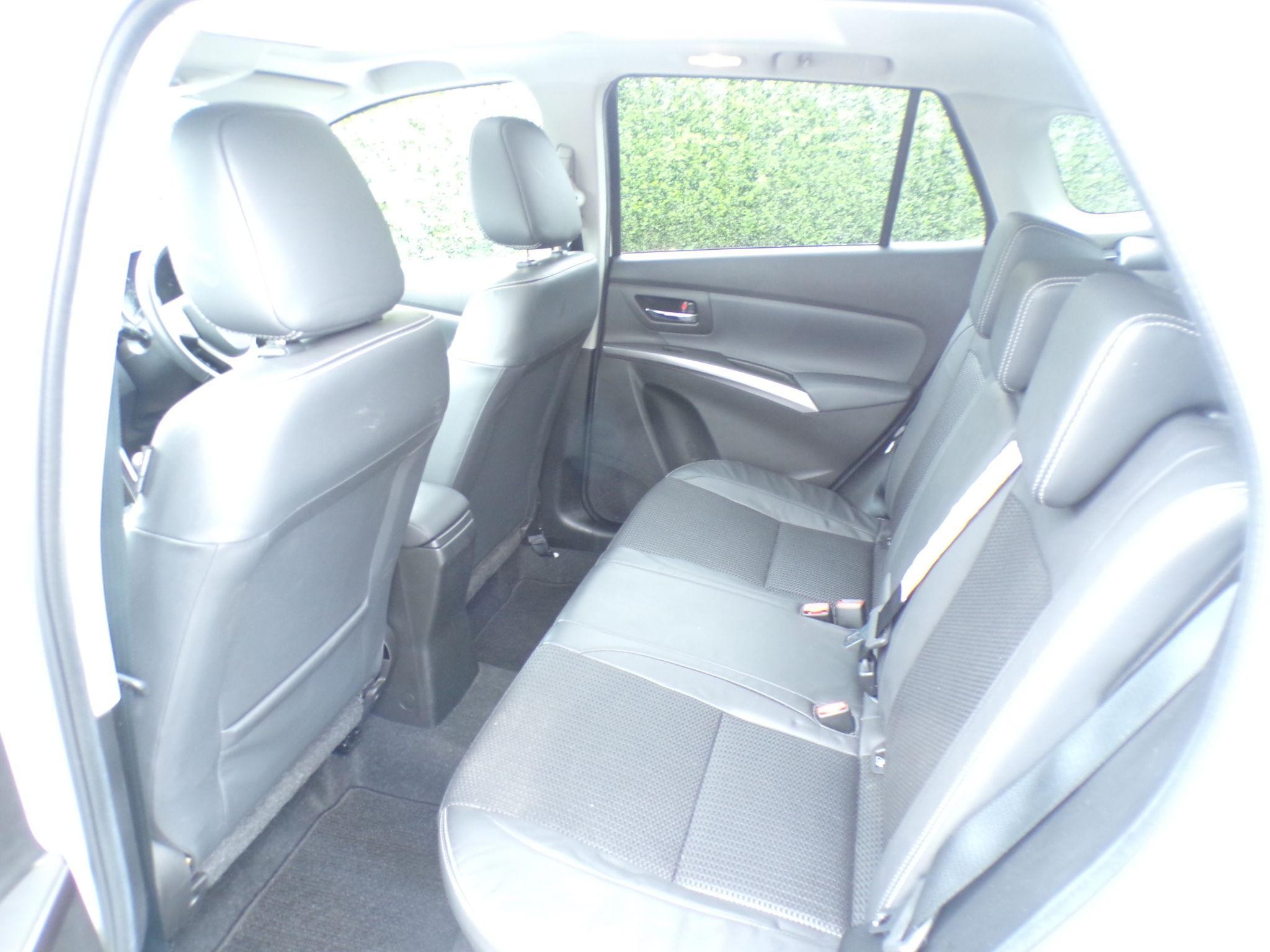 Suzuki SX4 S-Cross Image 13