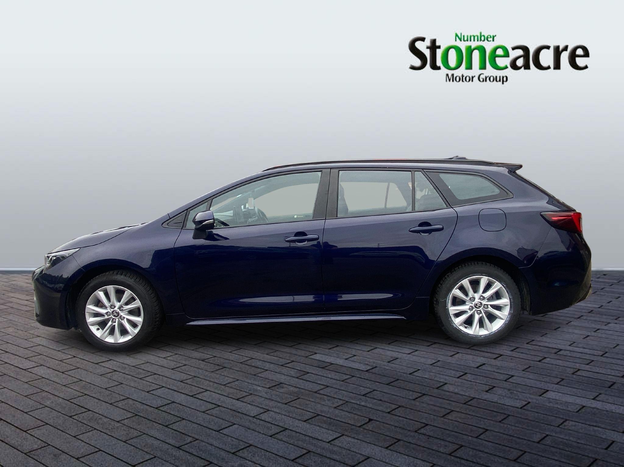 Toyota Corolla Image 3