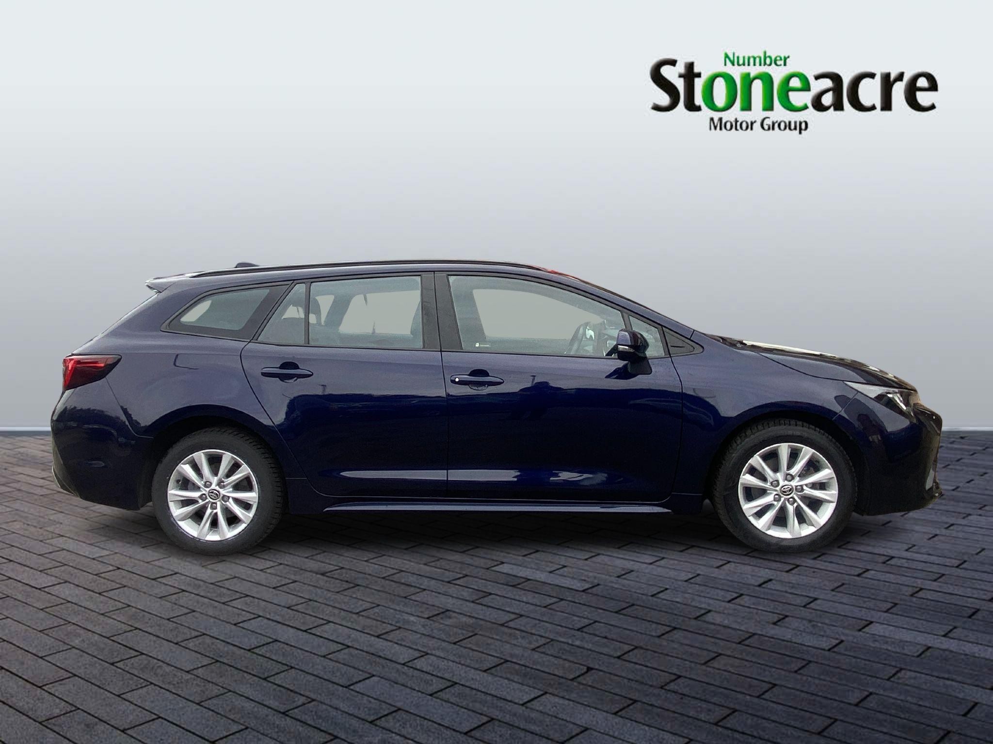 Toyota Corolla Image 4