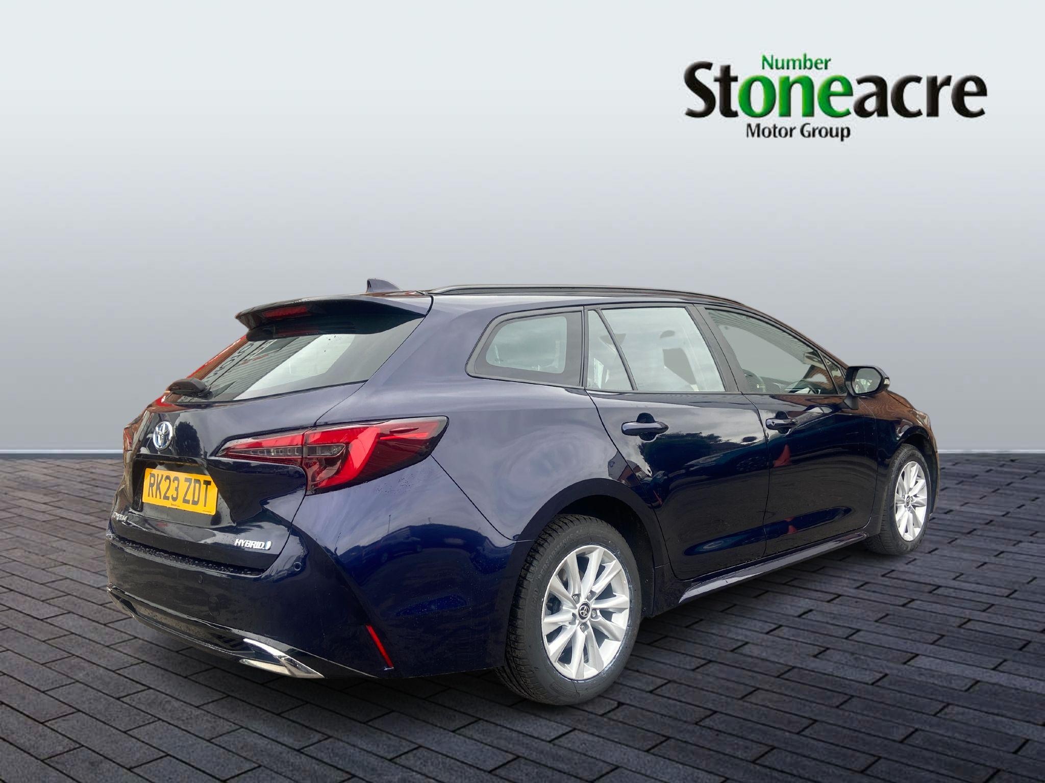 Toyota Corolla Image 5