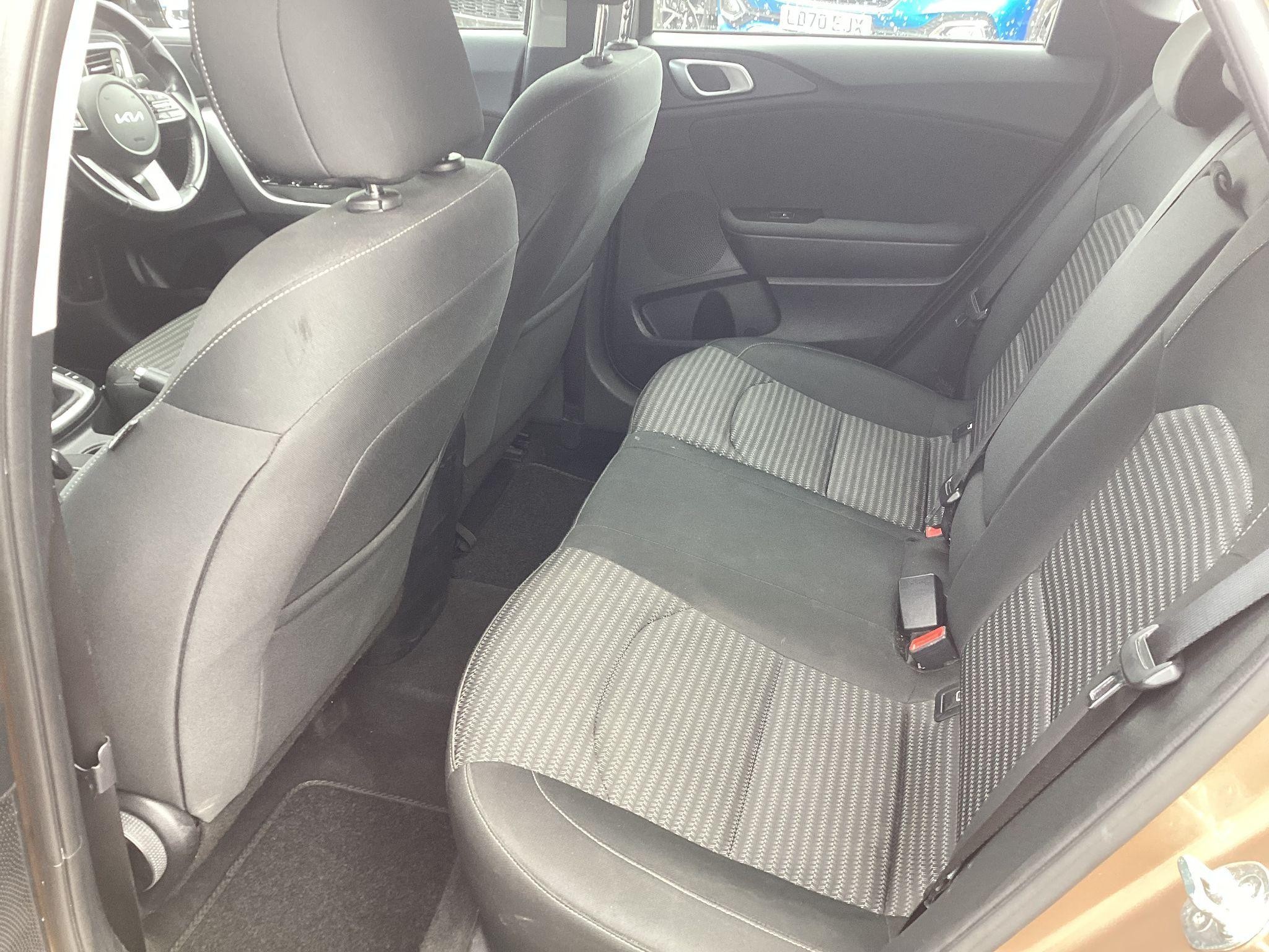 Kia Ceed Image 14