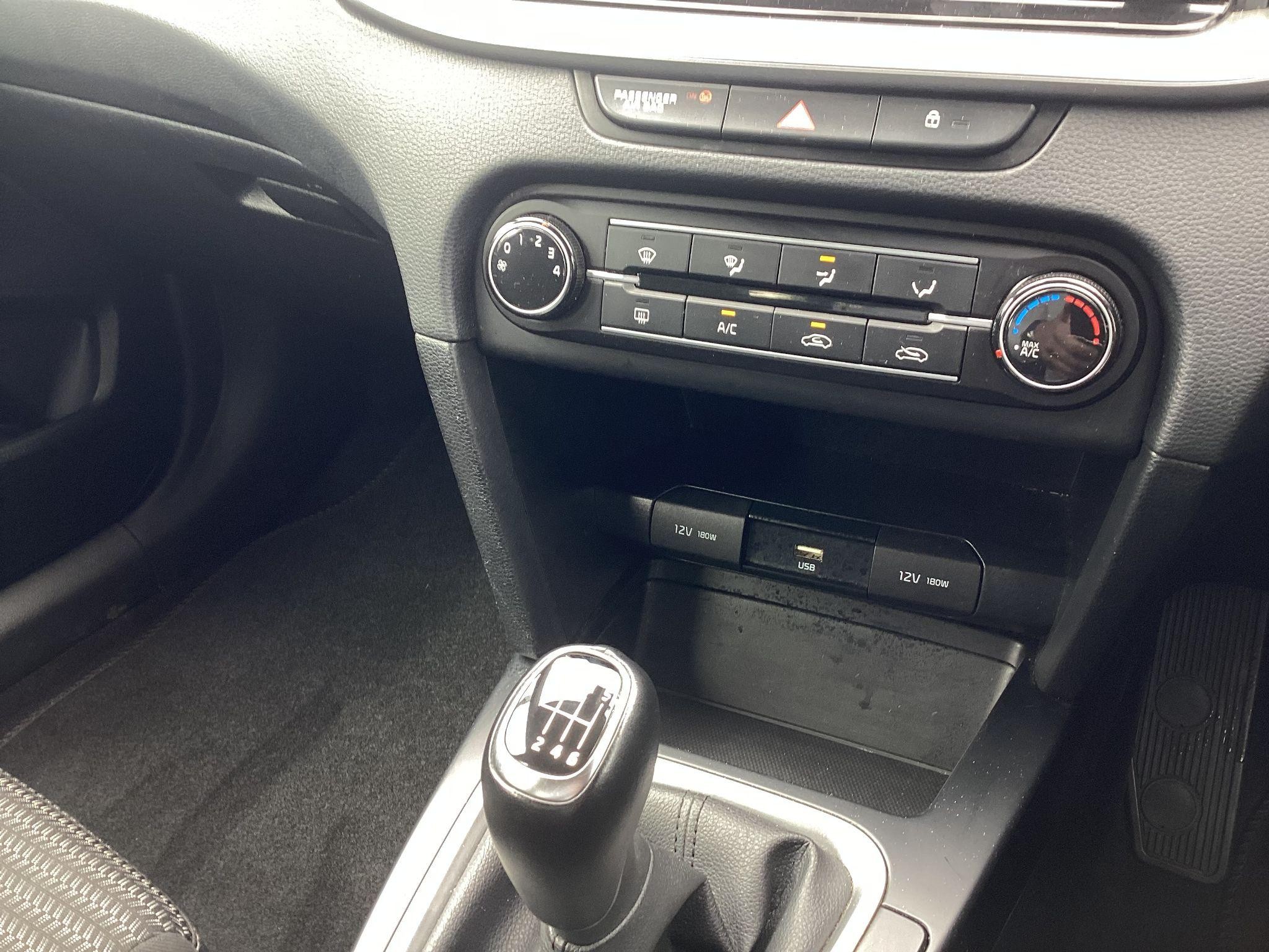 Kia Ceed Image 19
