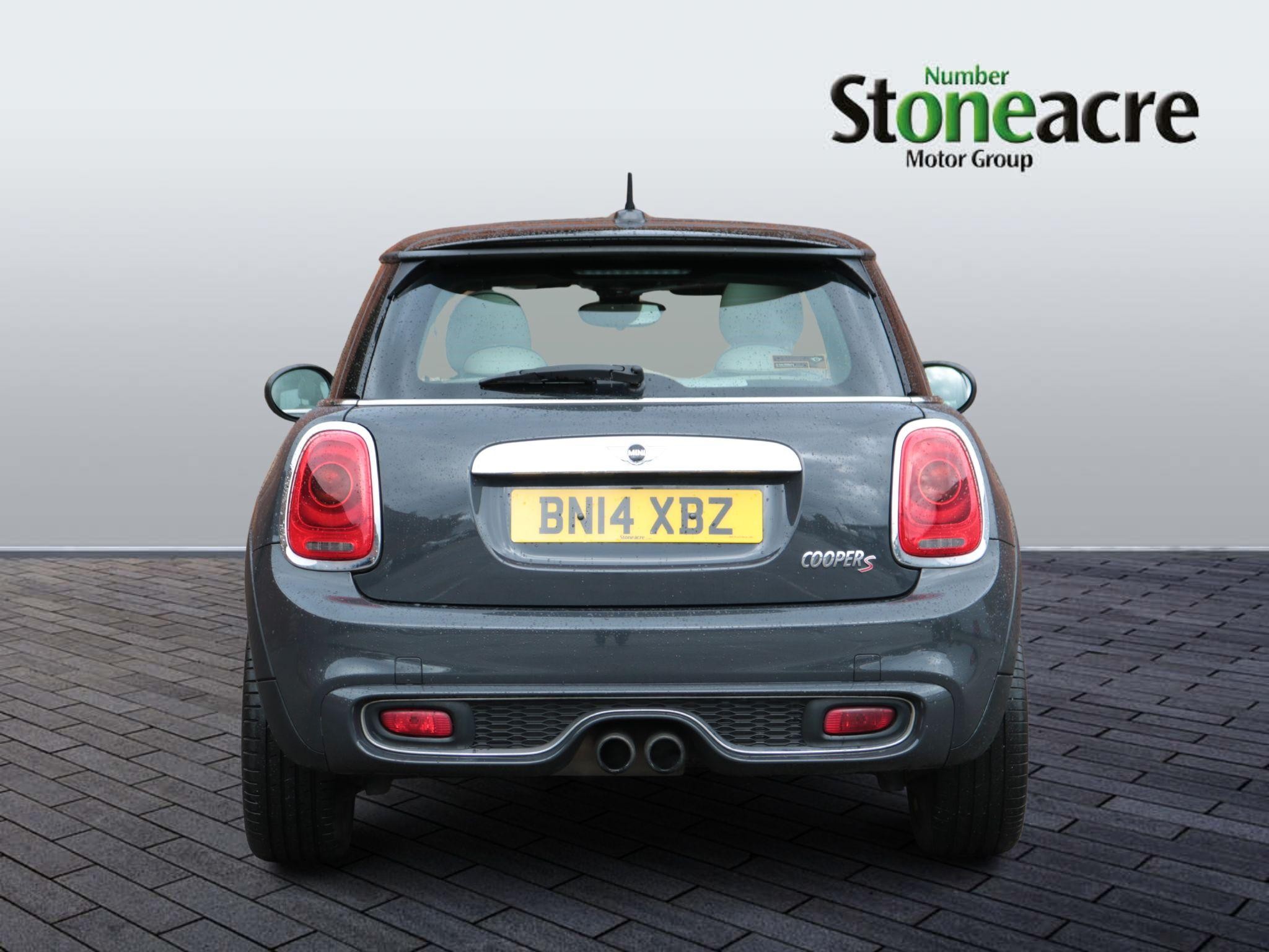 MINI Hatch Image 4