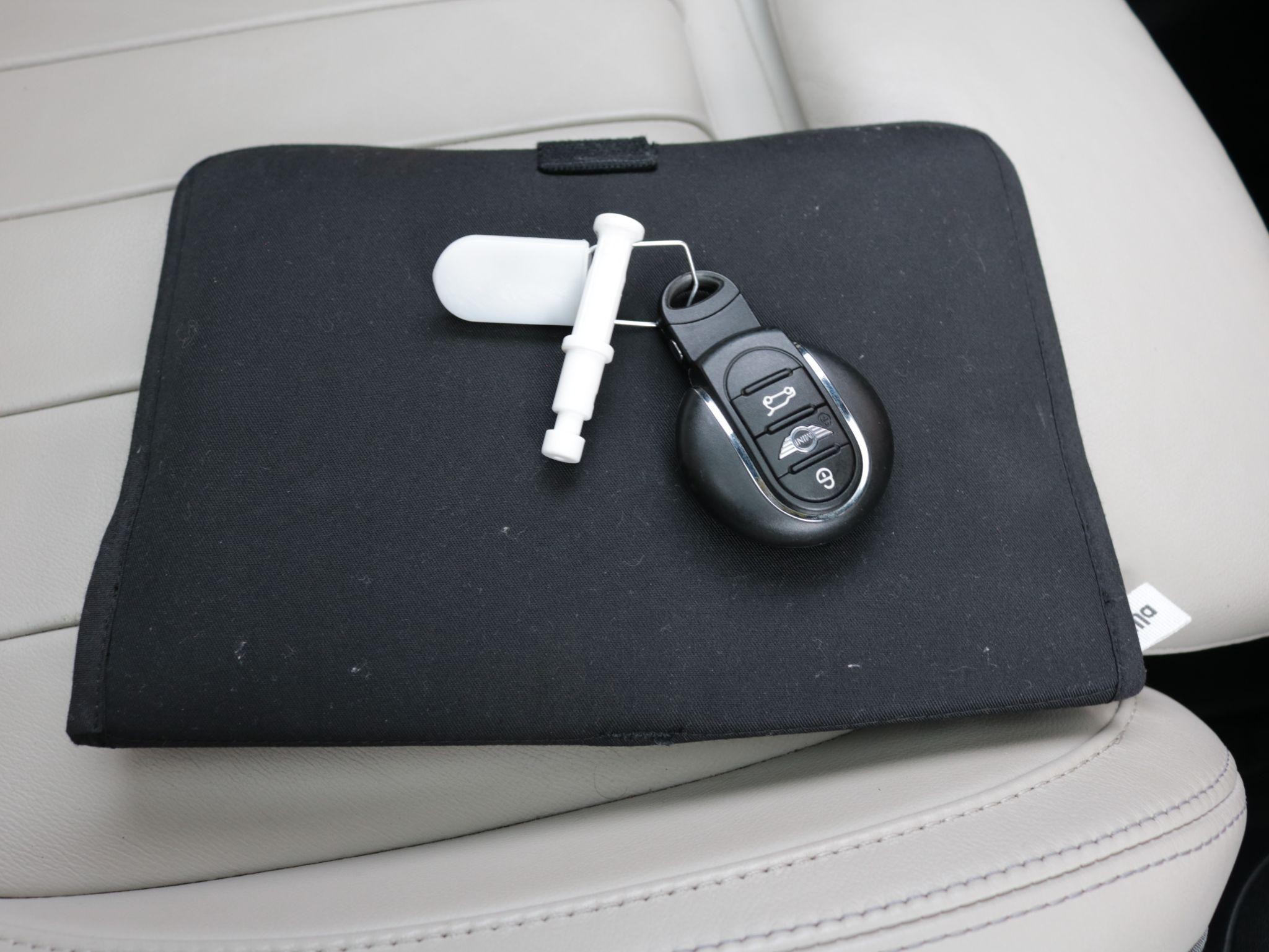 MINI Hatch Image 27