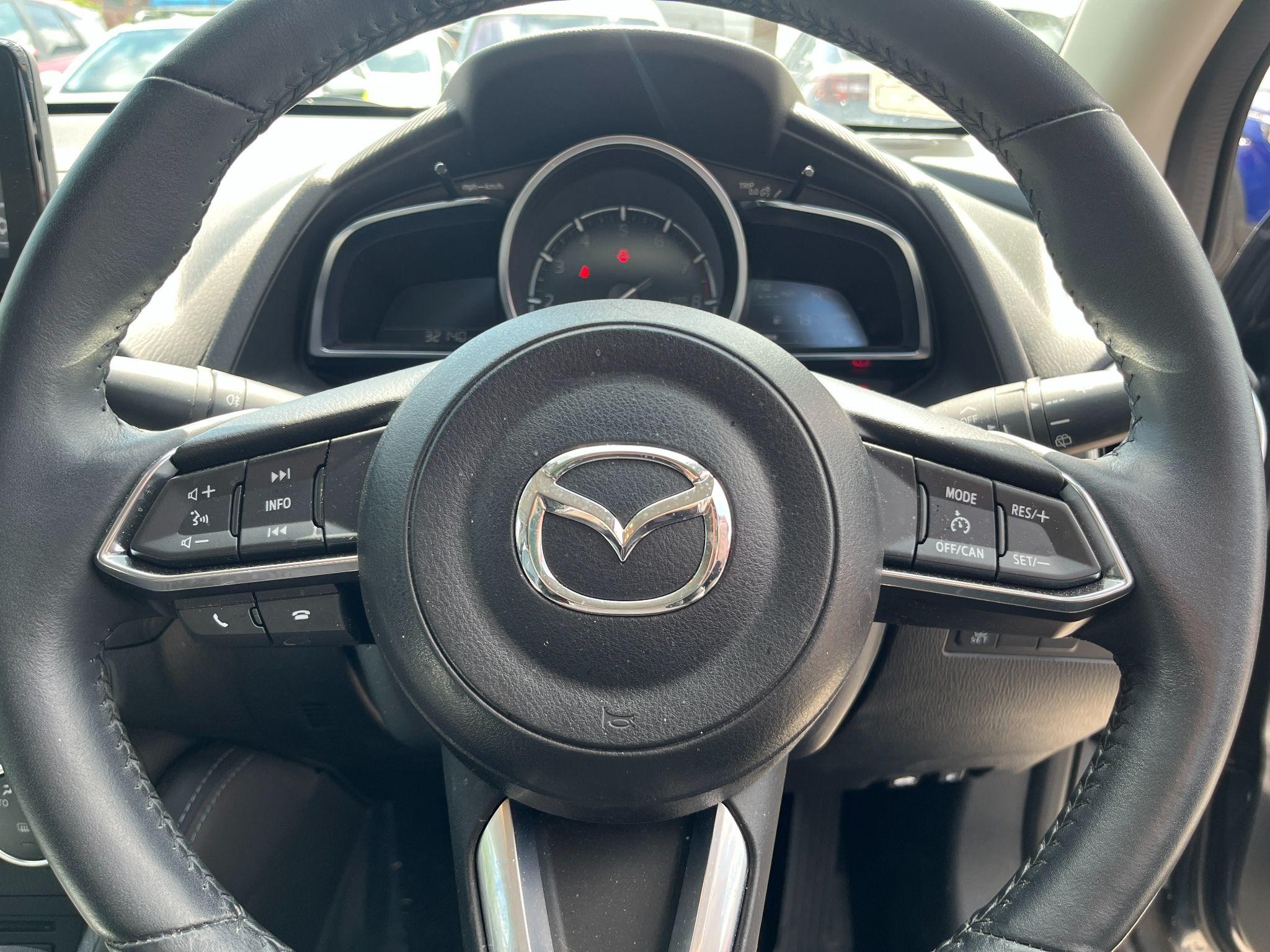 Mazda2 Image 9